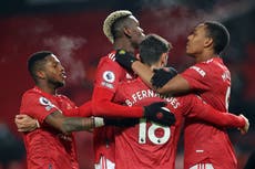 Fernandes penalty sees United edge Villa and go level at the top