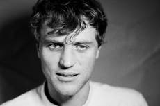 Johnny Flynn: ‘Nobody looks like David Bowie! What do you want?’