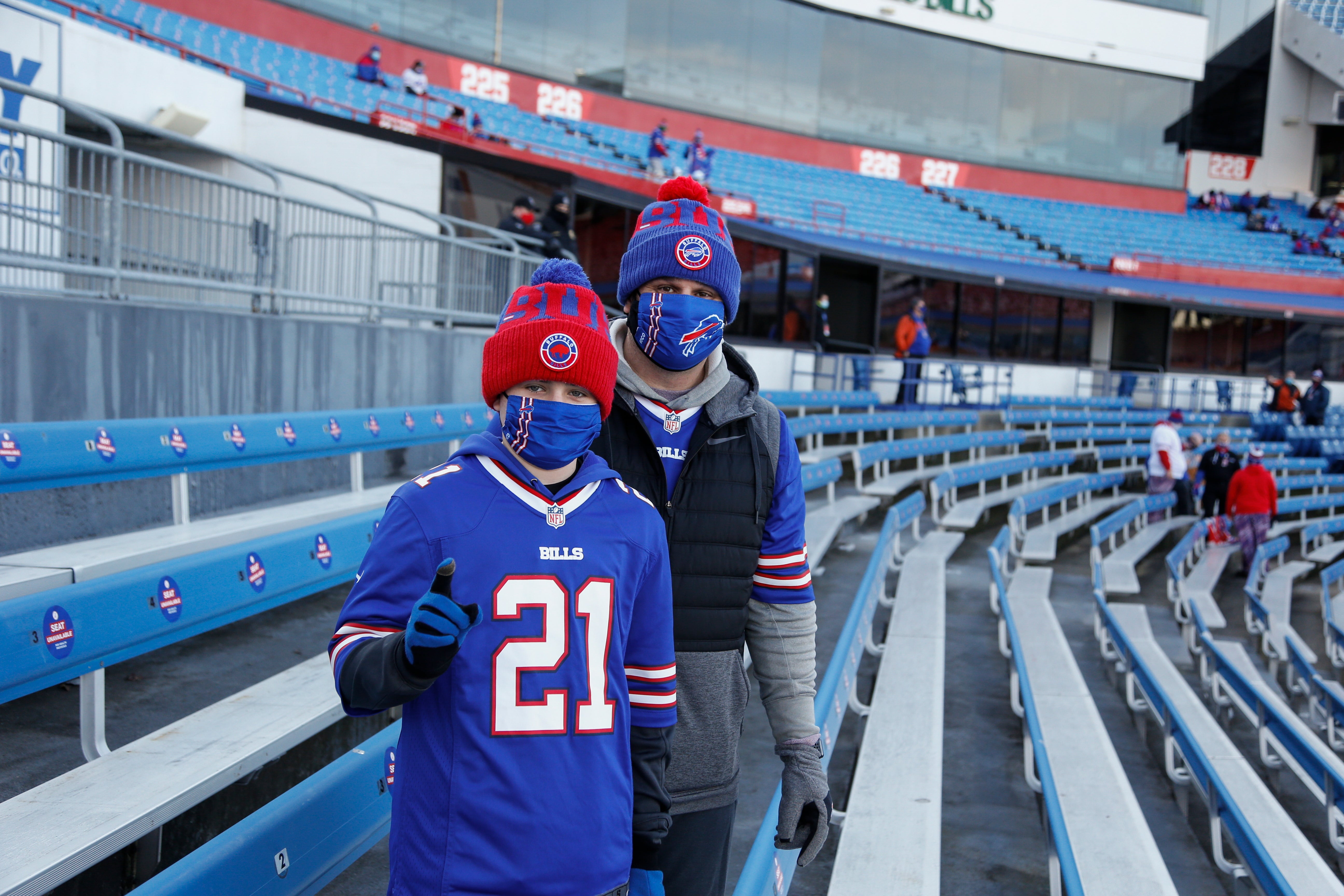 Virus Outbreak New York Bills Fans