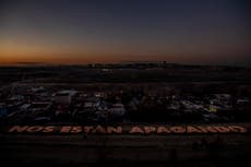 Spain: Snow adds to misery in Madrid slum area without power