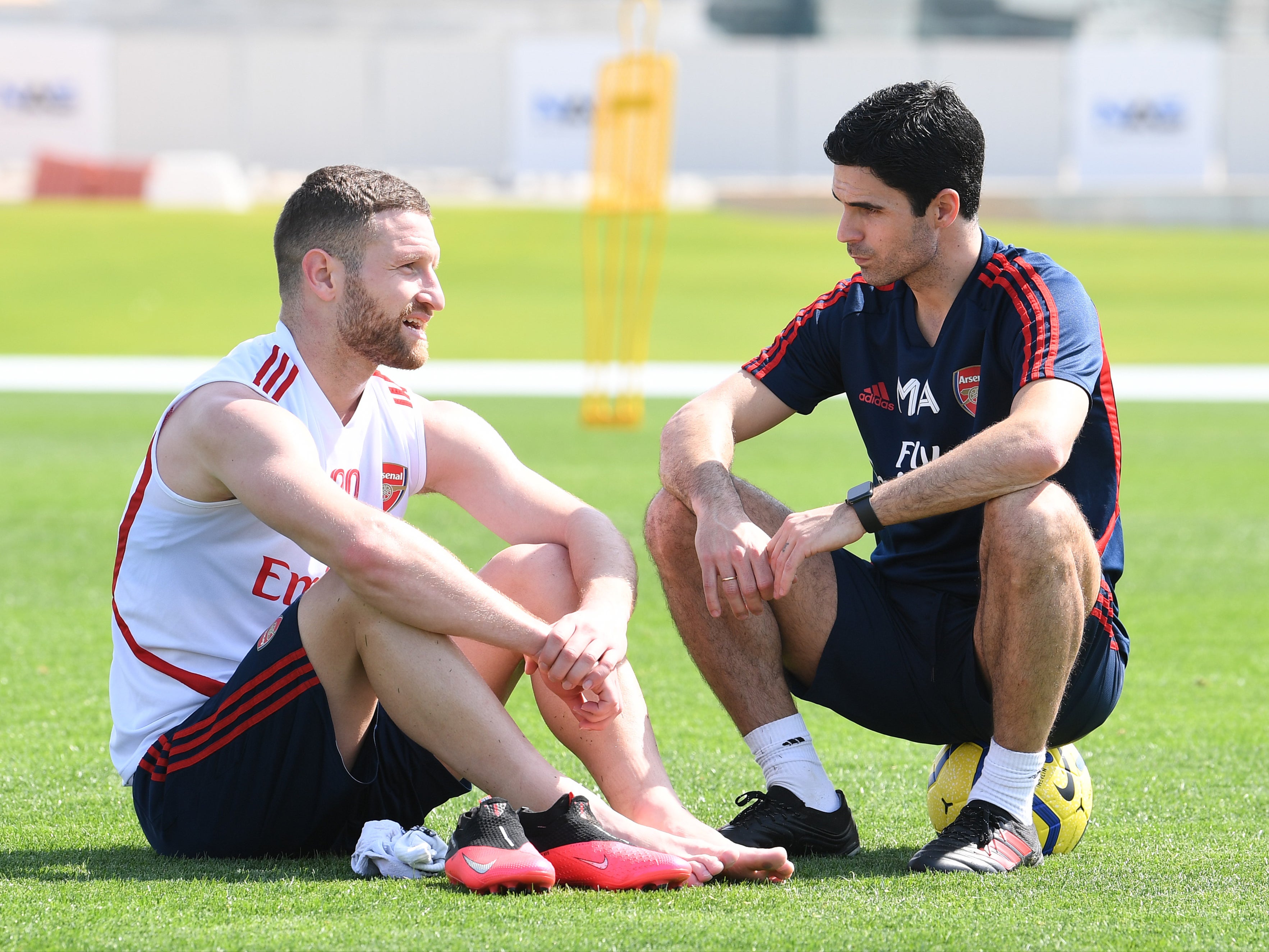 Shkodran Mustafi with Arsenal manager Mikel Arteta