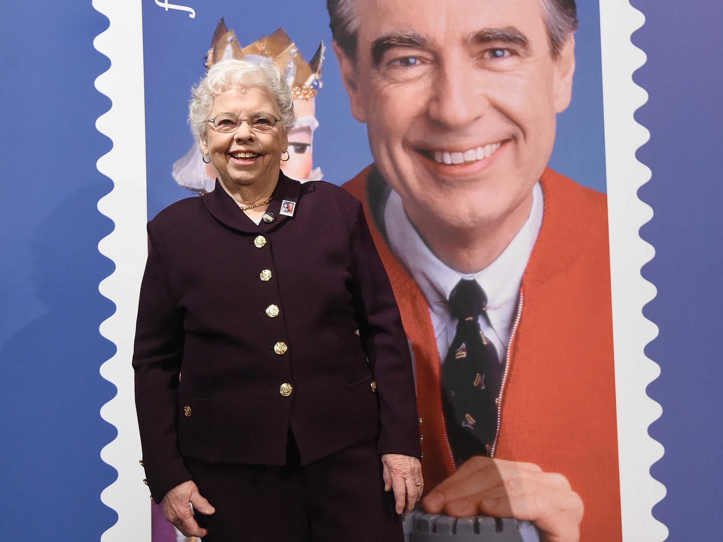 Joanne Rogers attends the US Postal Service dedication of a Mister Rogers Forever Stamp on 23 March 2018 in Pittsburgh, Pennsylvania