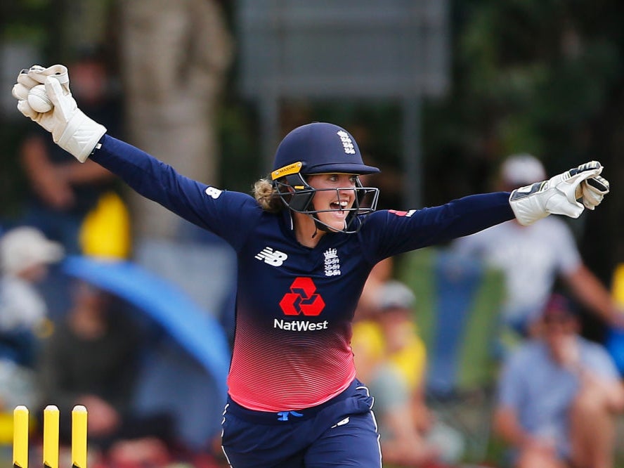 Former England wicketkeeper Sarah Taylor