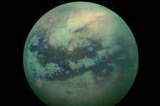 Robotic submarine could explore Titan’s ocean of liquid methane