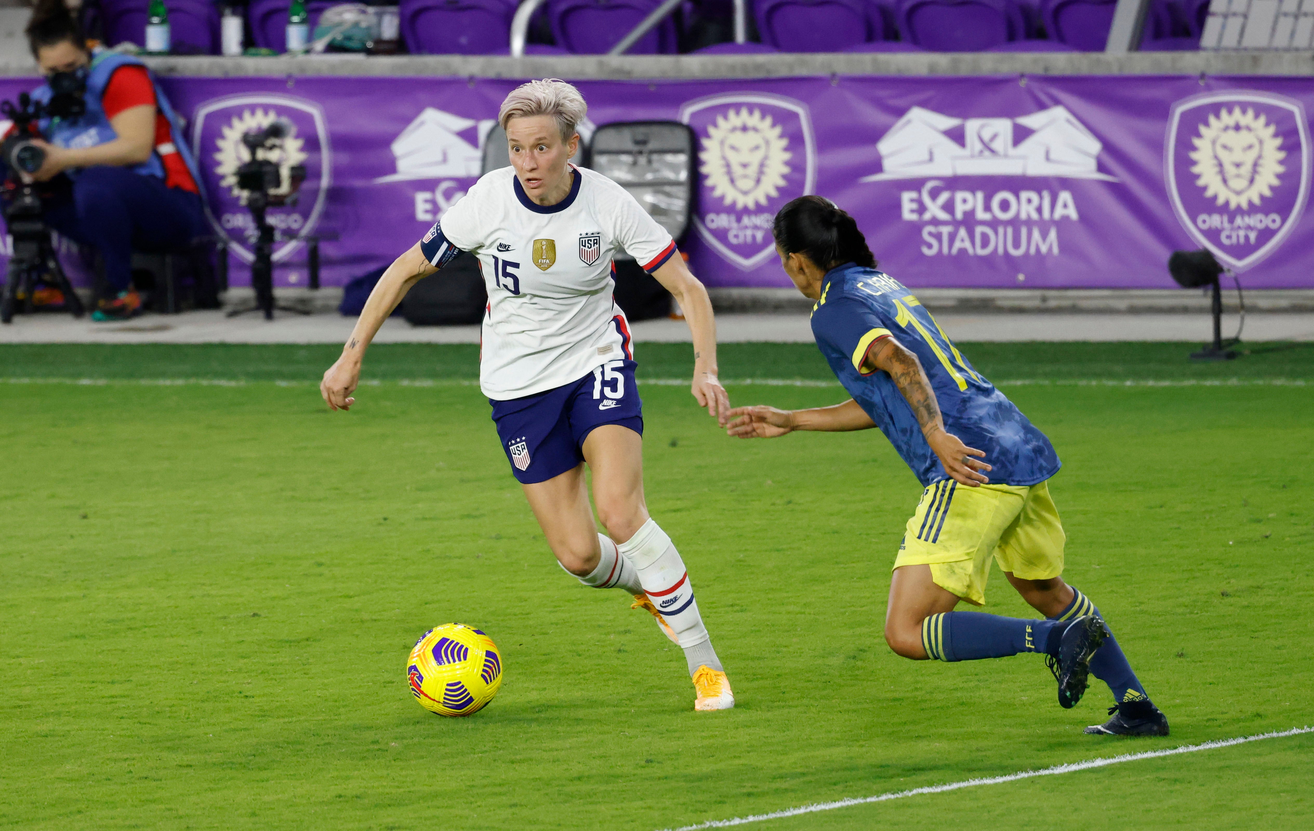 Megan Rapinoe on the ball for USA