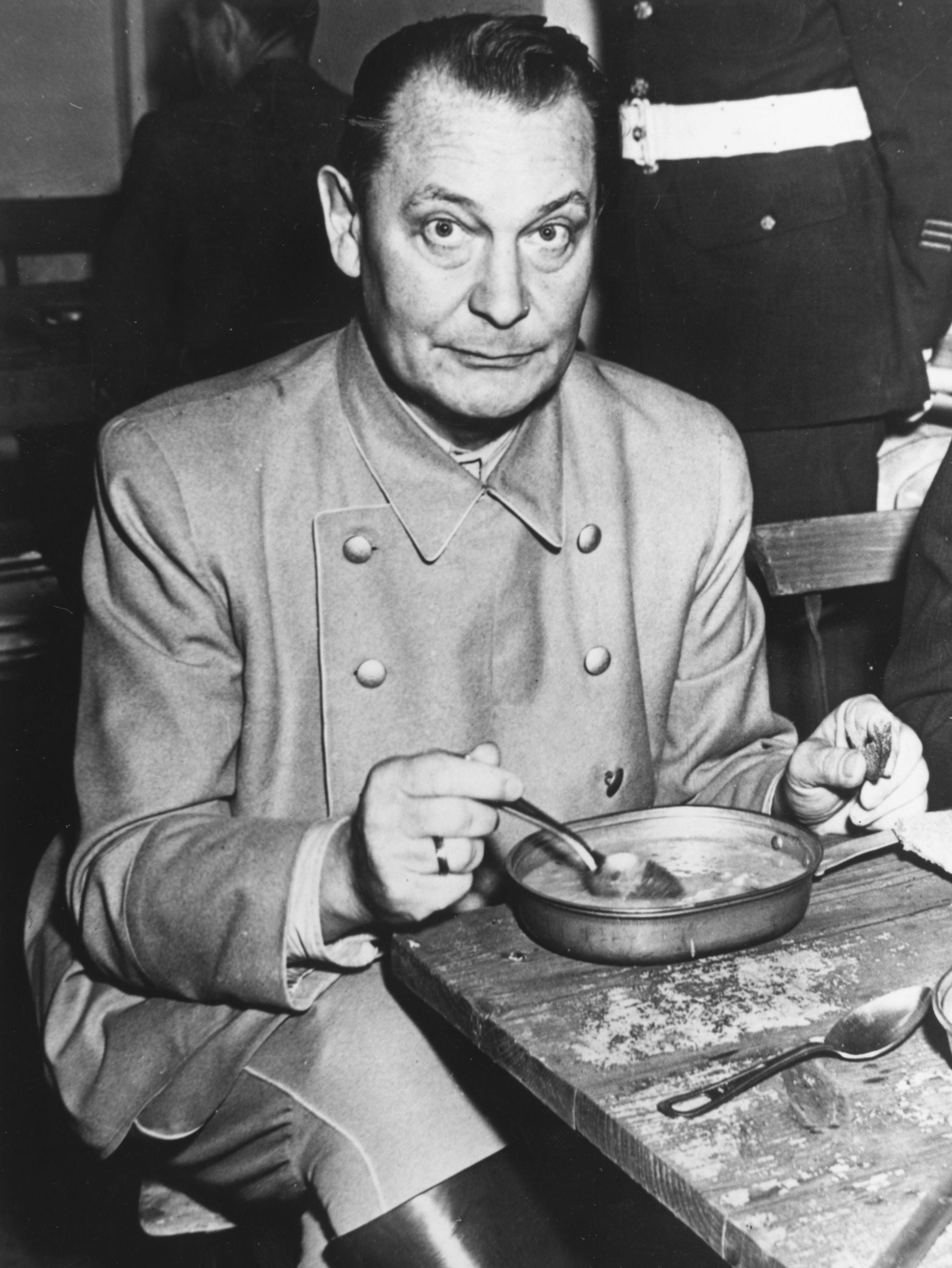 Hermann Göring having a meal at the courthouse at Nuremberg in 1946