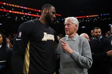 Senator’s retirement news sparks calls for LeBron James to run