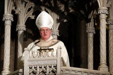 Group of US Catholic bishops urges support for LGBT youth