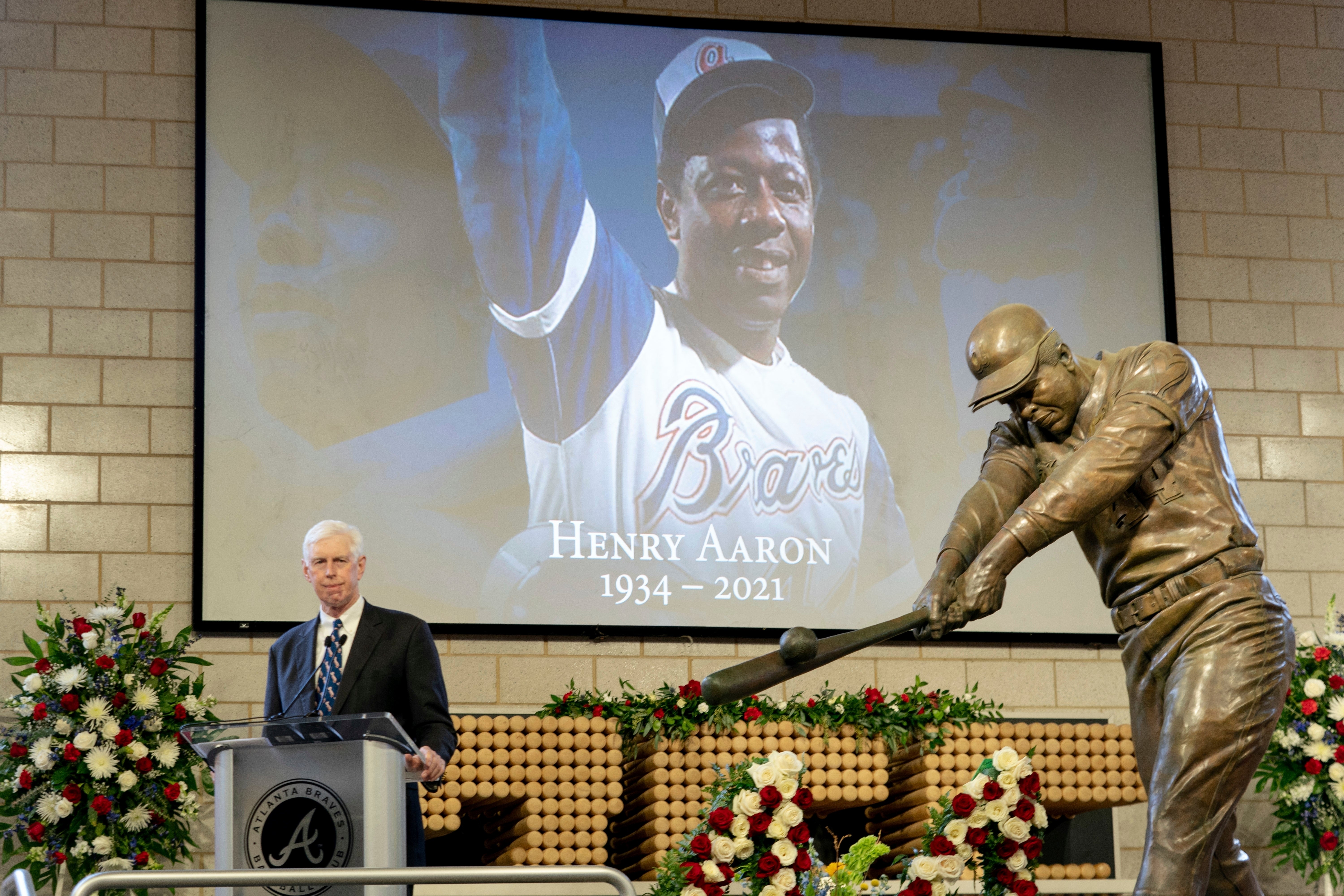 APTOPIX Hank Aaron Memorial Baseball