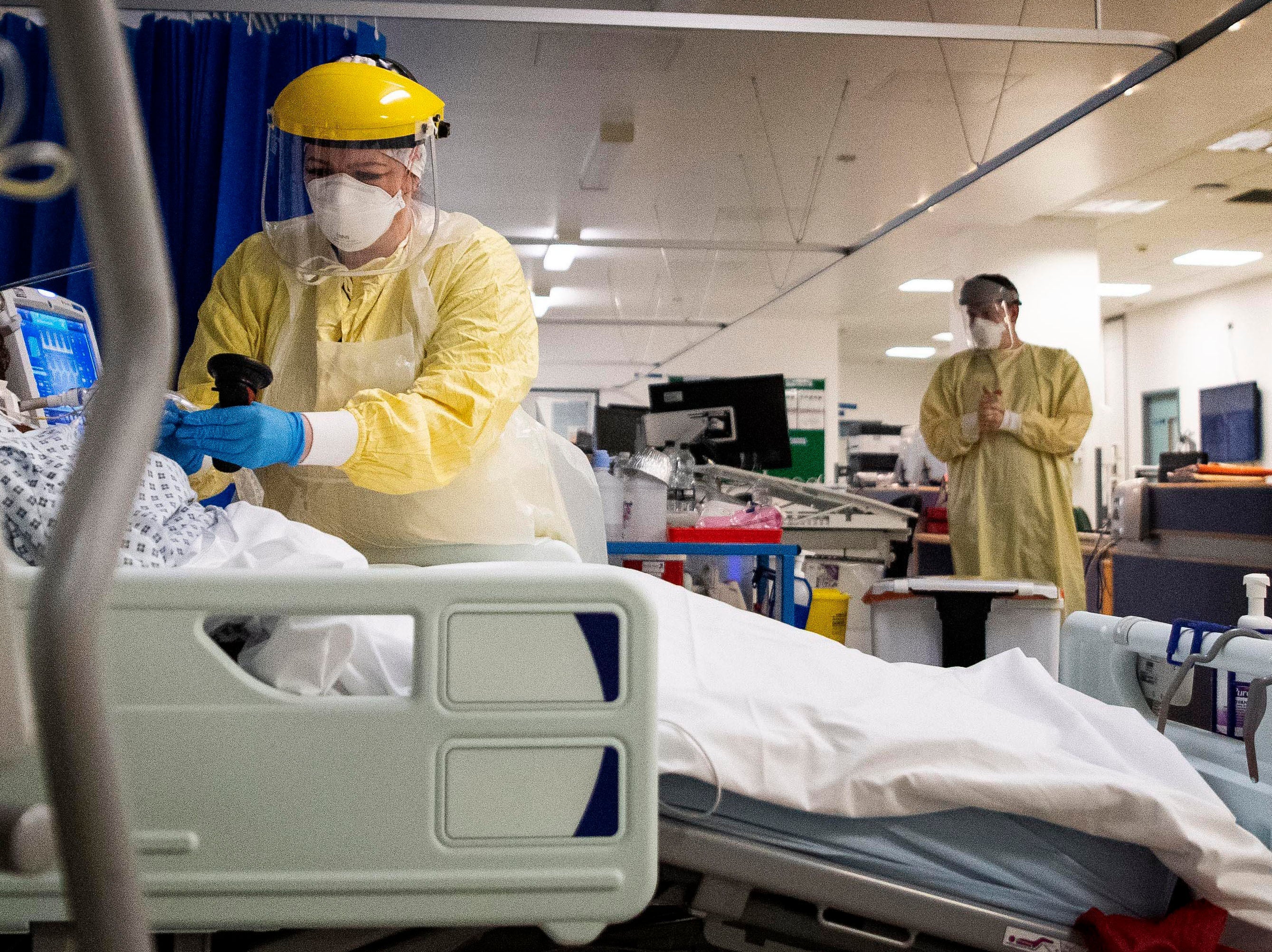 Four family members die with Covid after meeting in Christmas bubble 