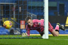 Ancelotti defends Pickford after costly error denies Everton victory