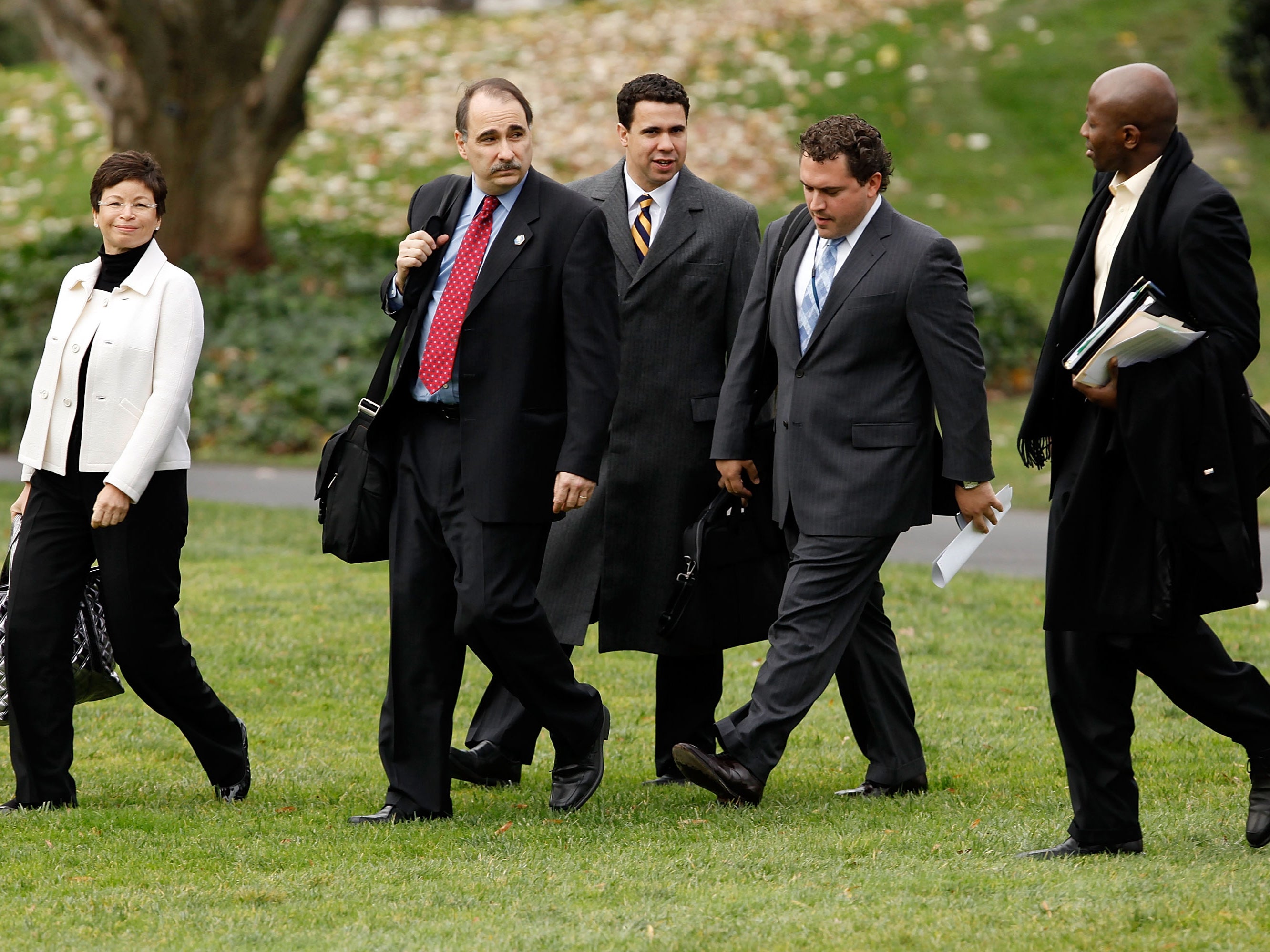 Axelrod among Obama staff in 2009