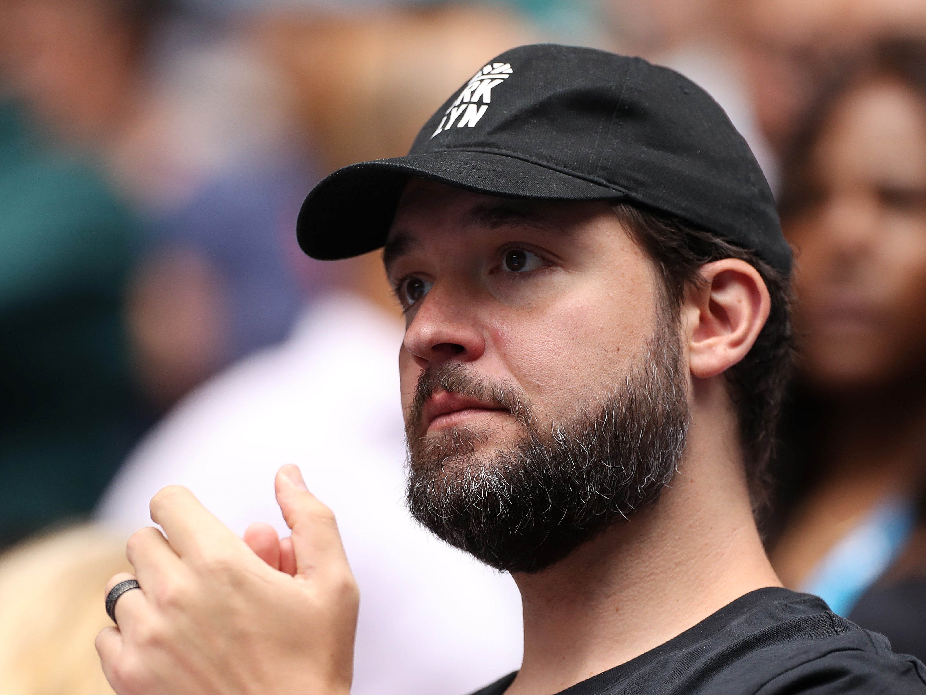 Alexis Ohanian tells AOC short selling ‘a b***shit way to make money’