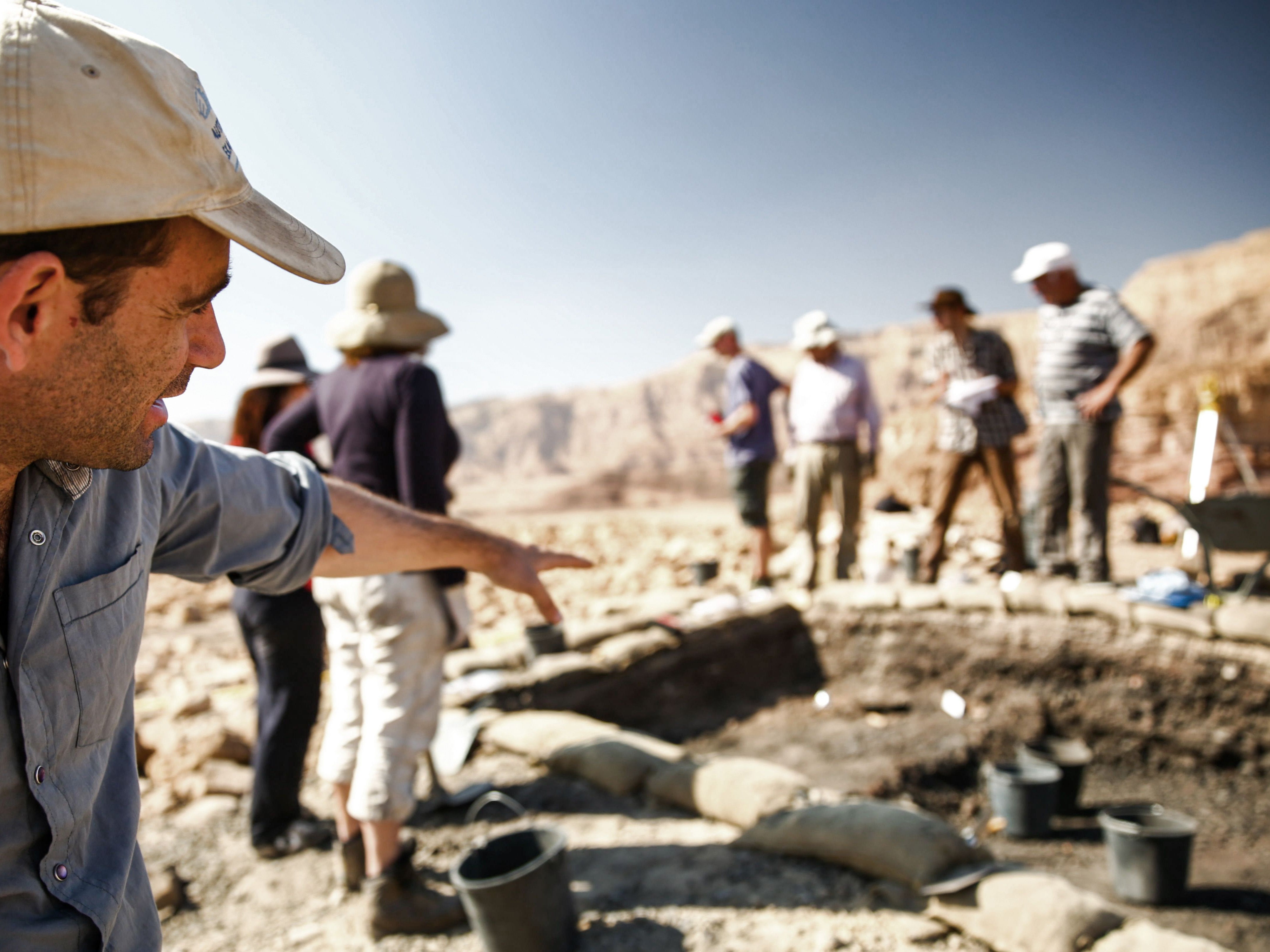 Archaeologists working in the field in the Timna Valley, an ancient copper mine, have discovered purple-dyed fabric