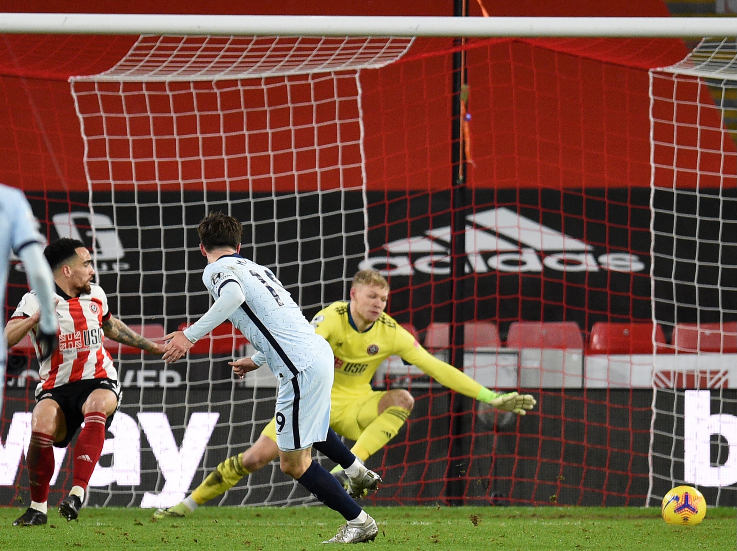 Mason Mount breaks the deadlock for Chelsea