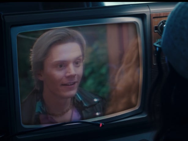 Evan Peters showed up as 'Pietro from the X-Men films' in 'WandaVision'