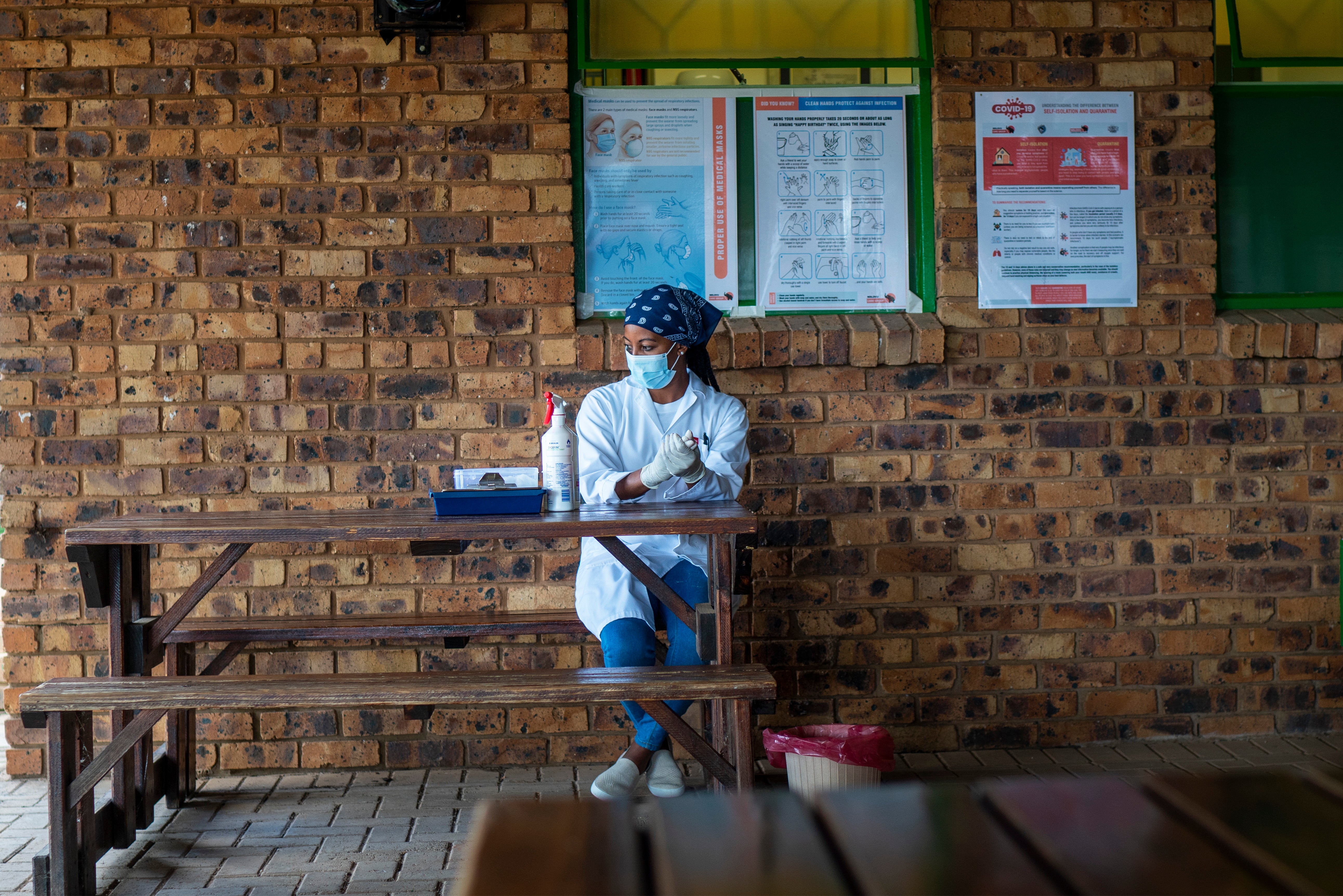 Virus Outbreak South Africa Vaccine