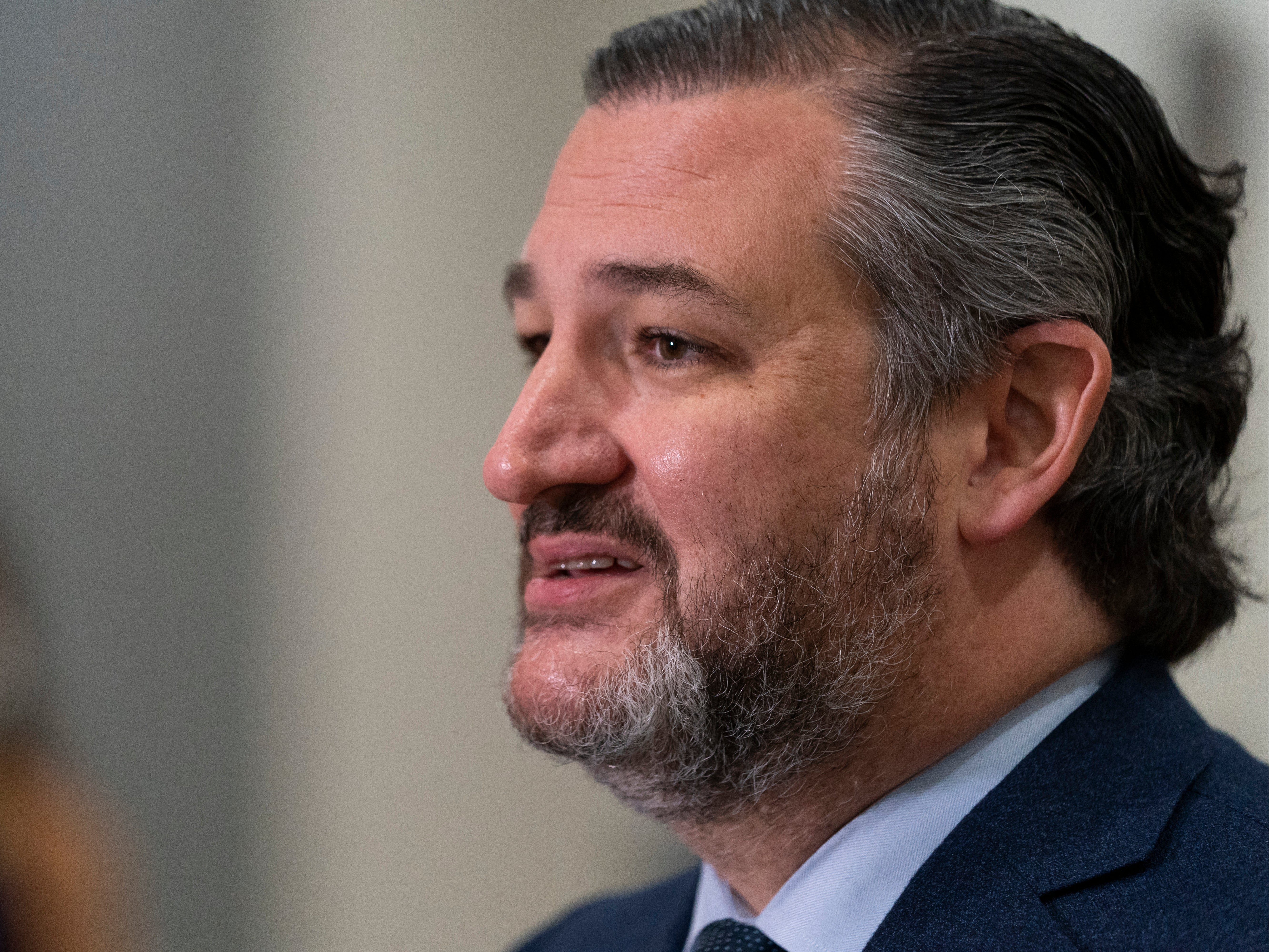 Texas senator Ted Cruz accused of flying to Cancun at height of winter storm chaos