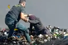 Europe-bound migrants found among recycling glass, toxic ash