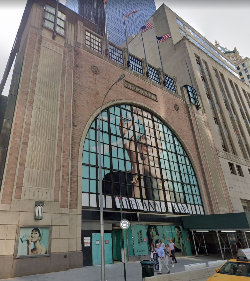 Tiffany’s temporary store next to its flagship. The building formerly housed Nike, and will be empty after Tiffany’s moves out.