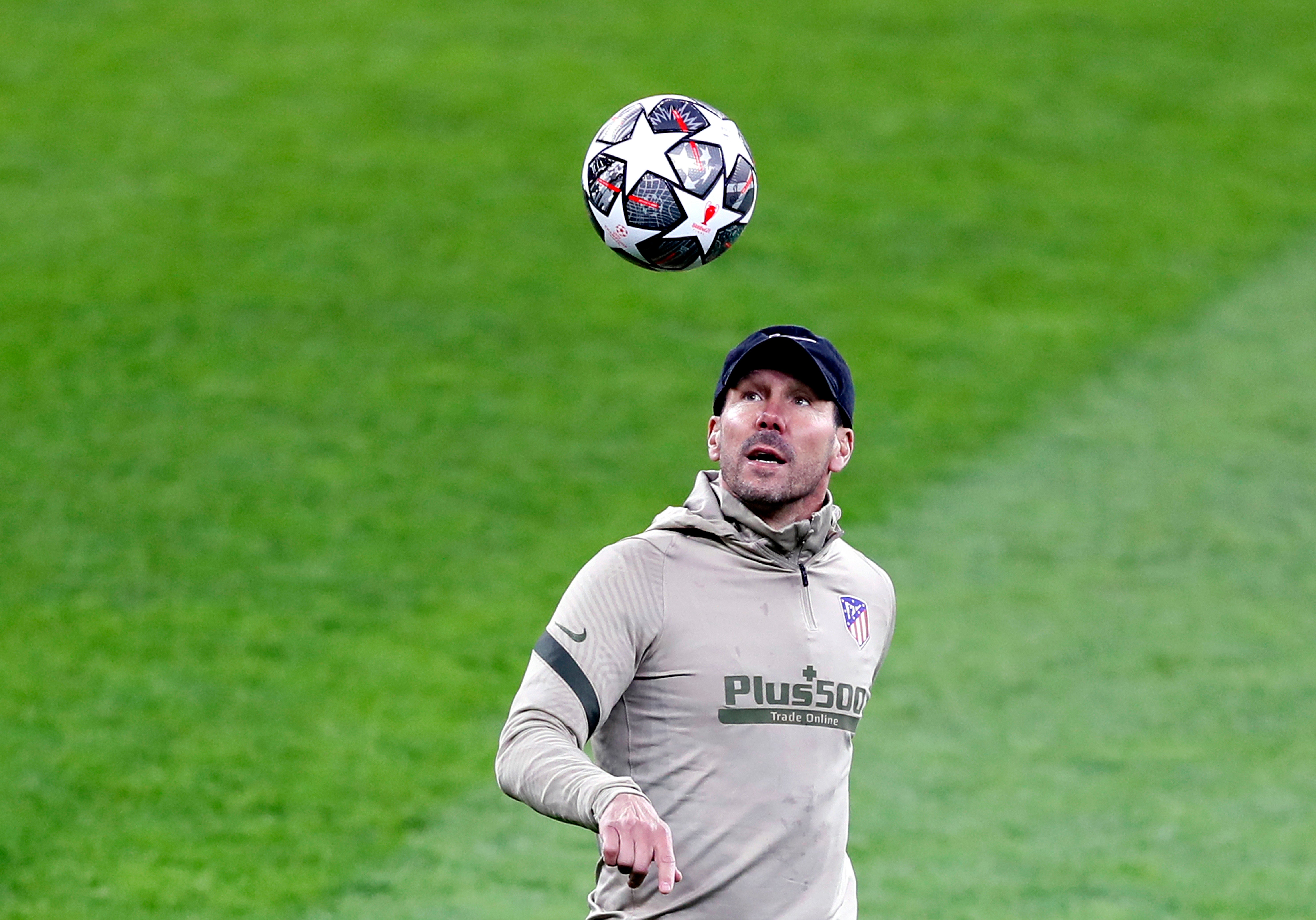 Diego Simeone during training in Bucharest on Monday