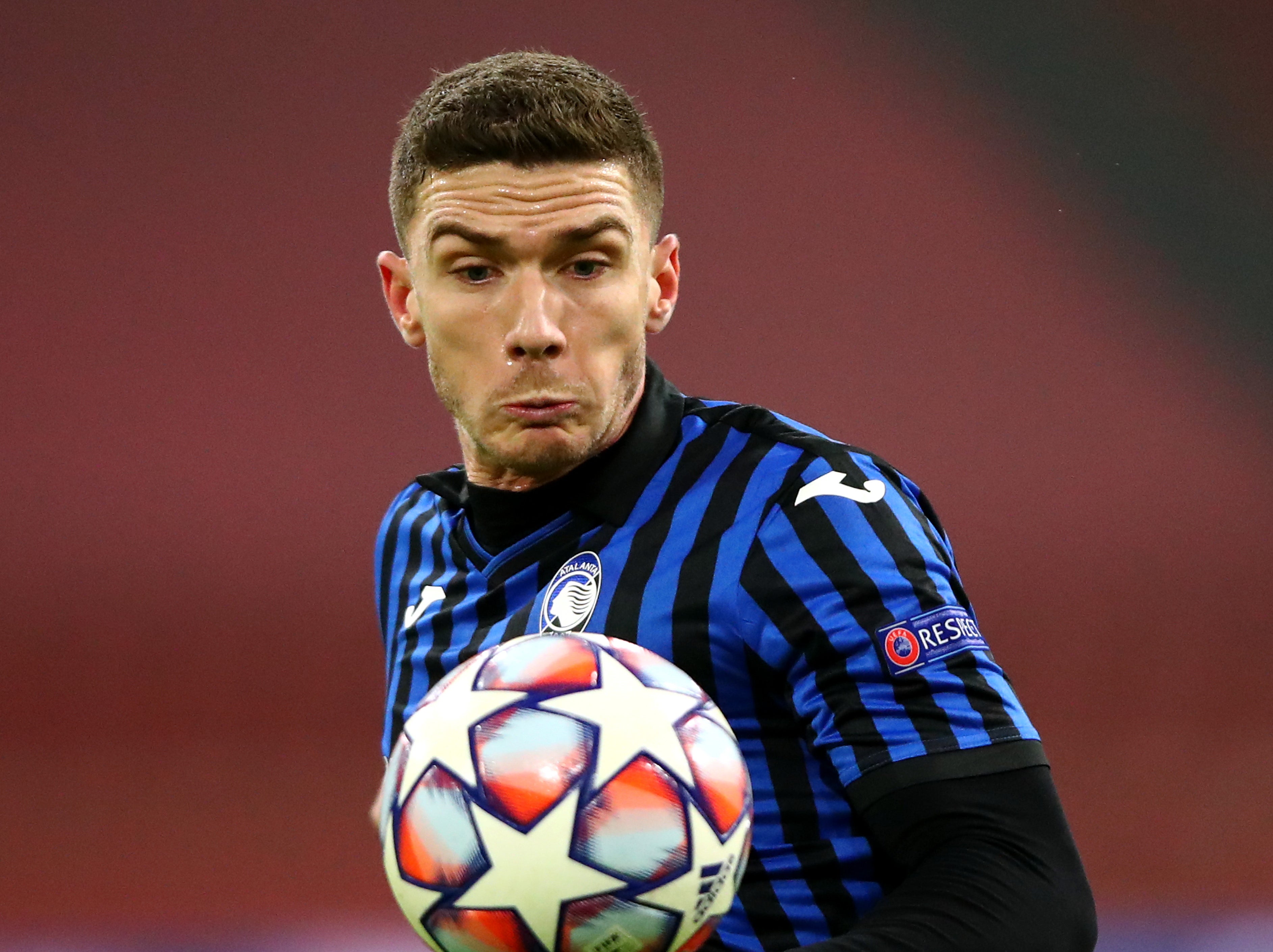 Robin Gosens of Atalanta in action