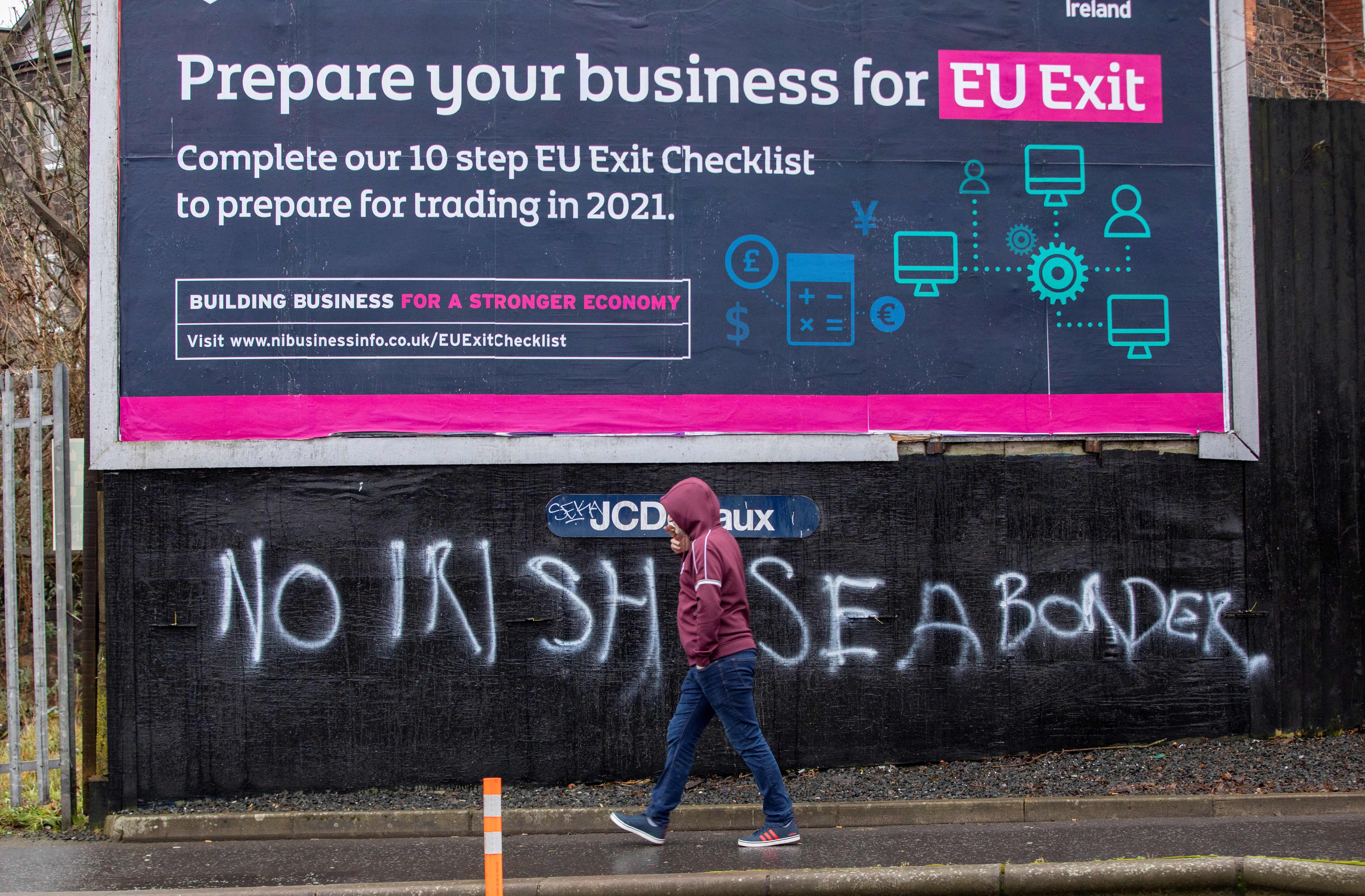 ‘No Irish sea border’: graffiti in south Belfast