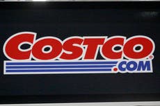 Costco to raise starting hourly wage to $16; end hazard pay