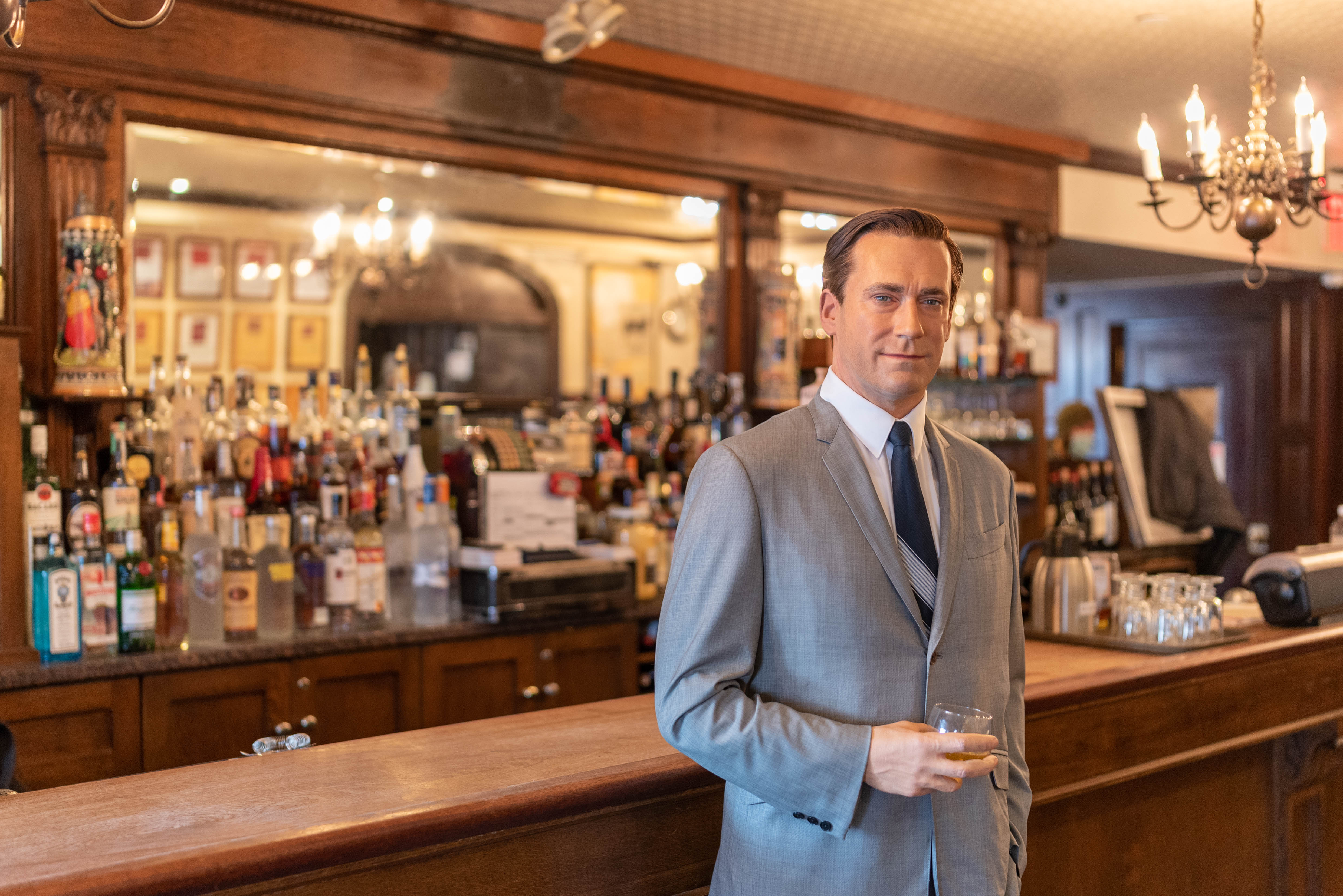 Peter Luger fills dining room with wax celebrities as diners are allowed back inside