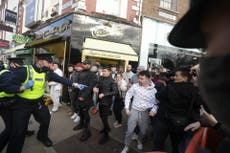 Arrests after hundreds take part in anti-lockdown protest in Dublin