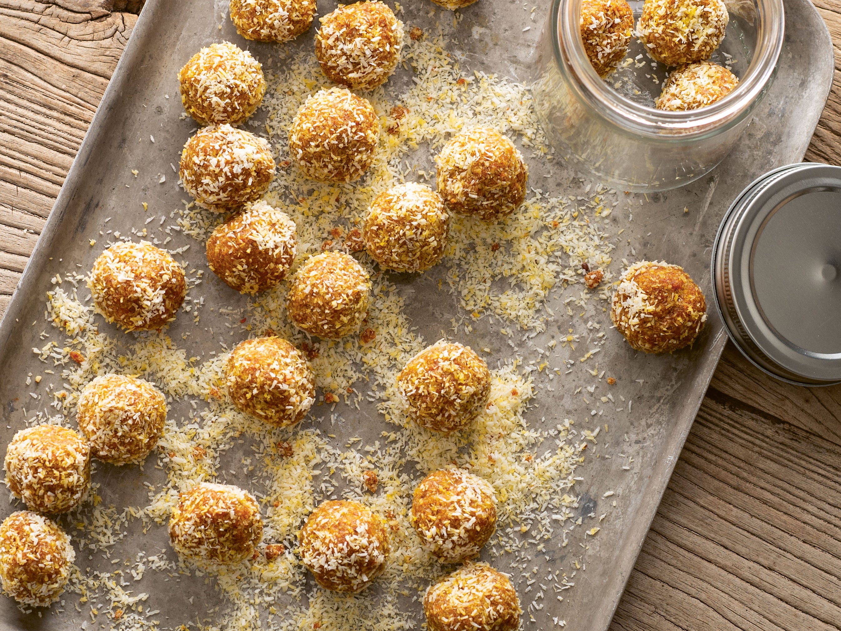 Coconut macadamia energy balls