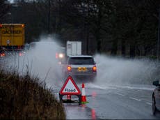 UK weekend weather: Flood warning issued in Norfolk as most of UK dry