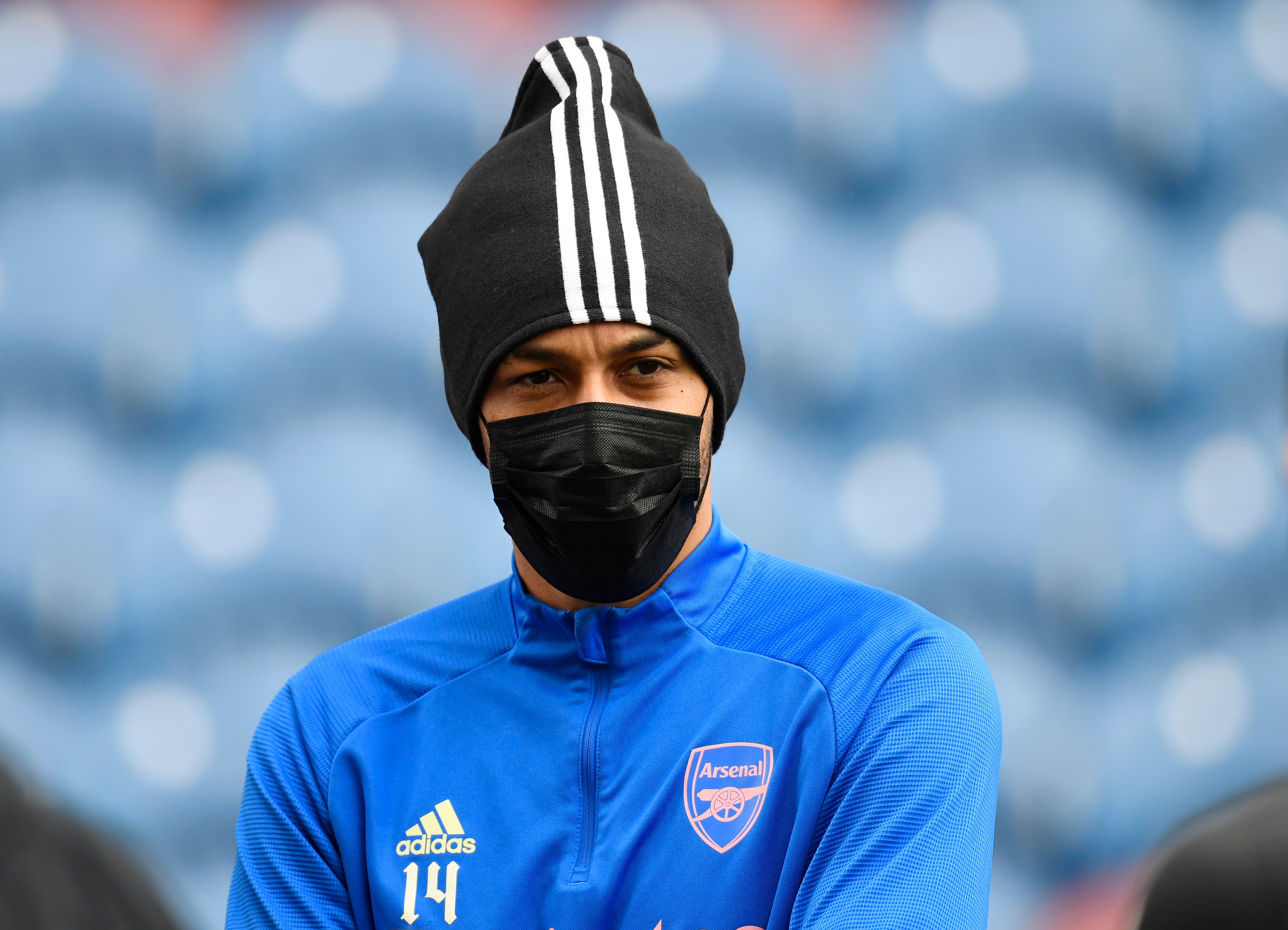 Pierre-Emerick Aubameyang before kick-off