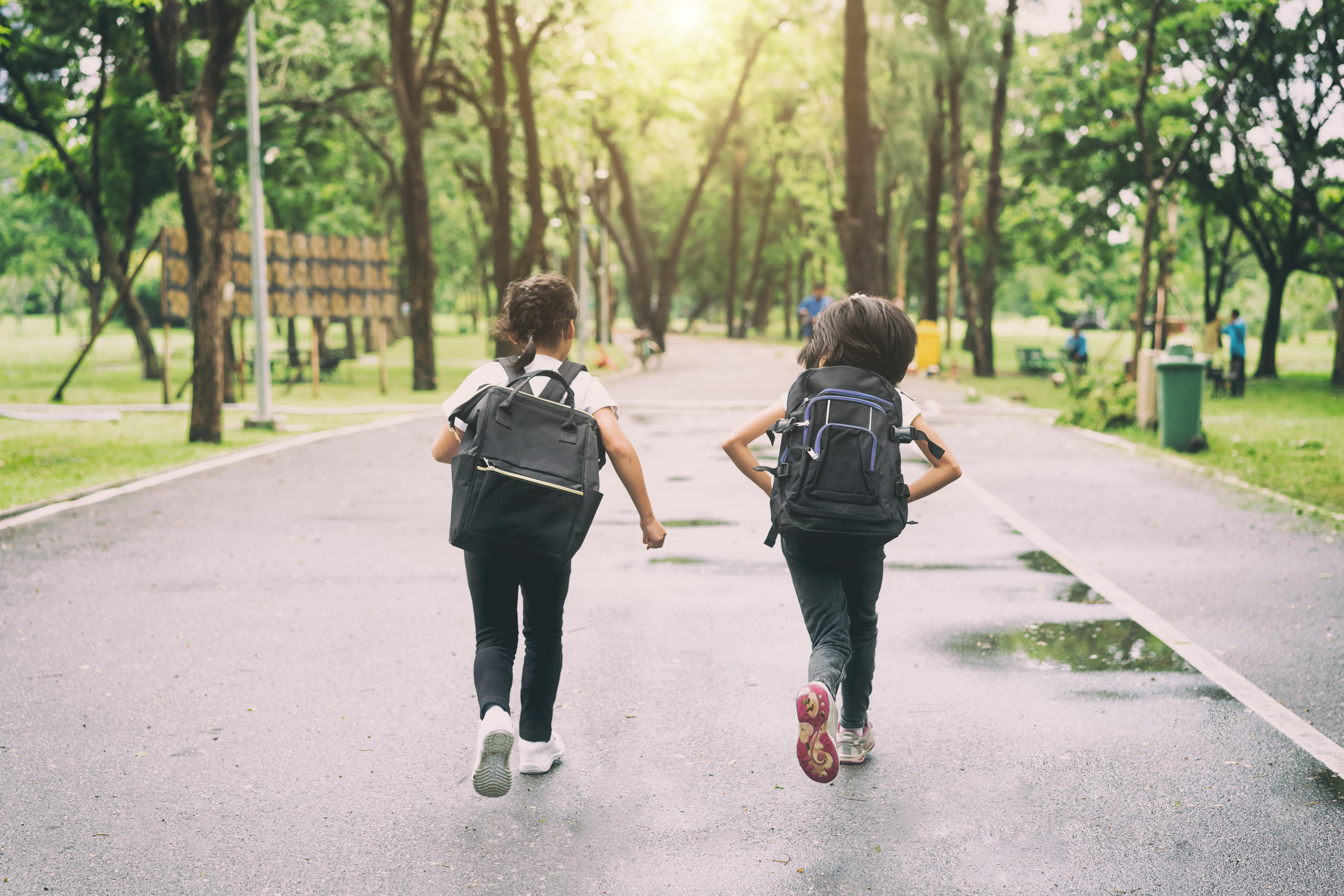 kids on the school run