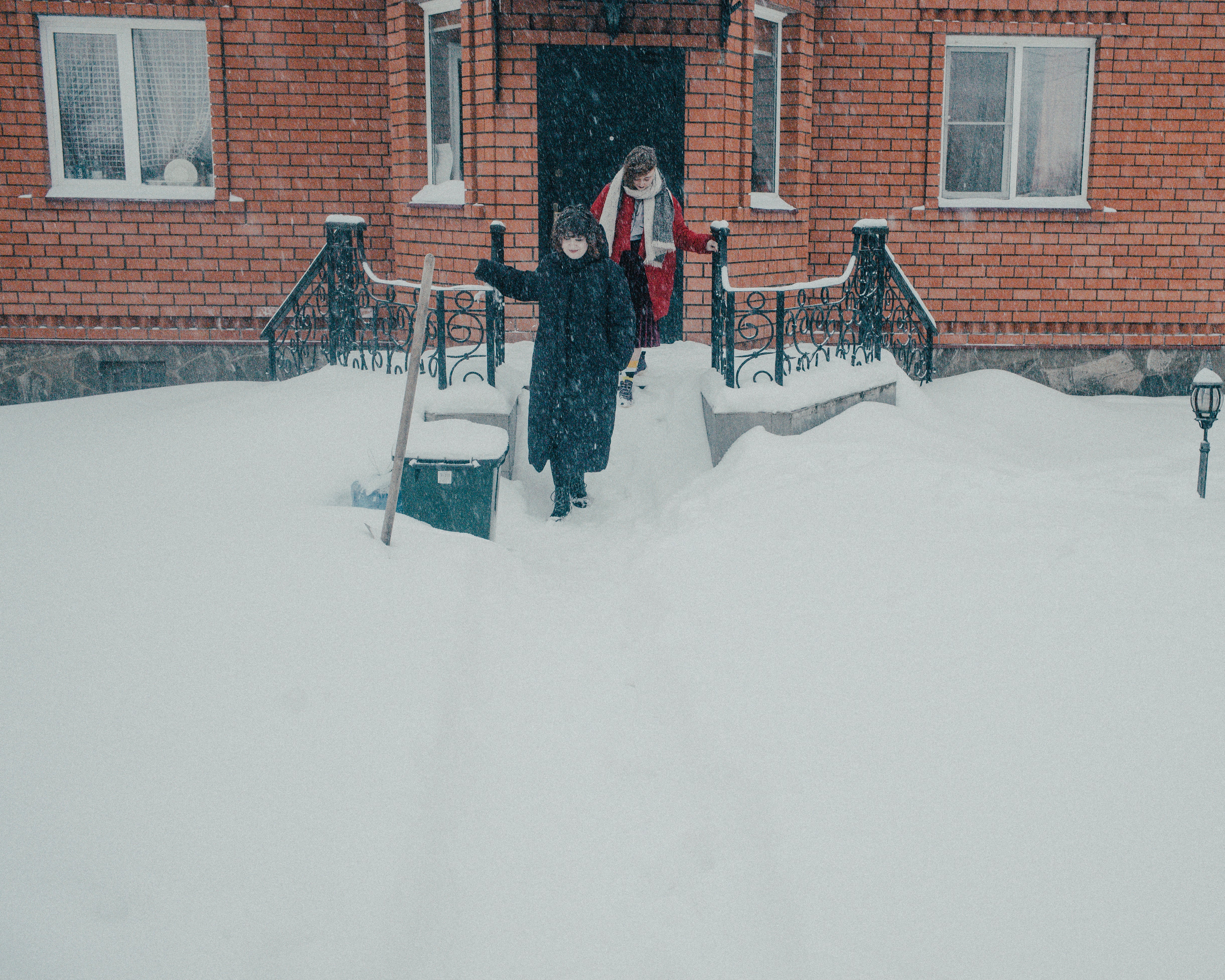 Sonia Sno and Daria Serenko in the back yard of Femdacha, outside Moscow