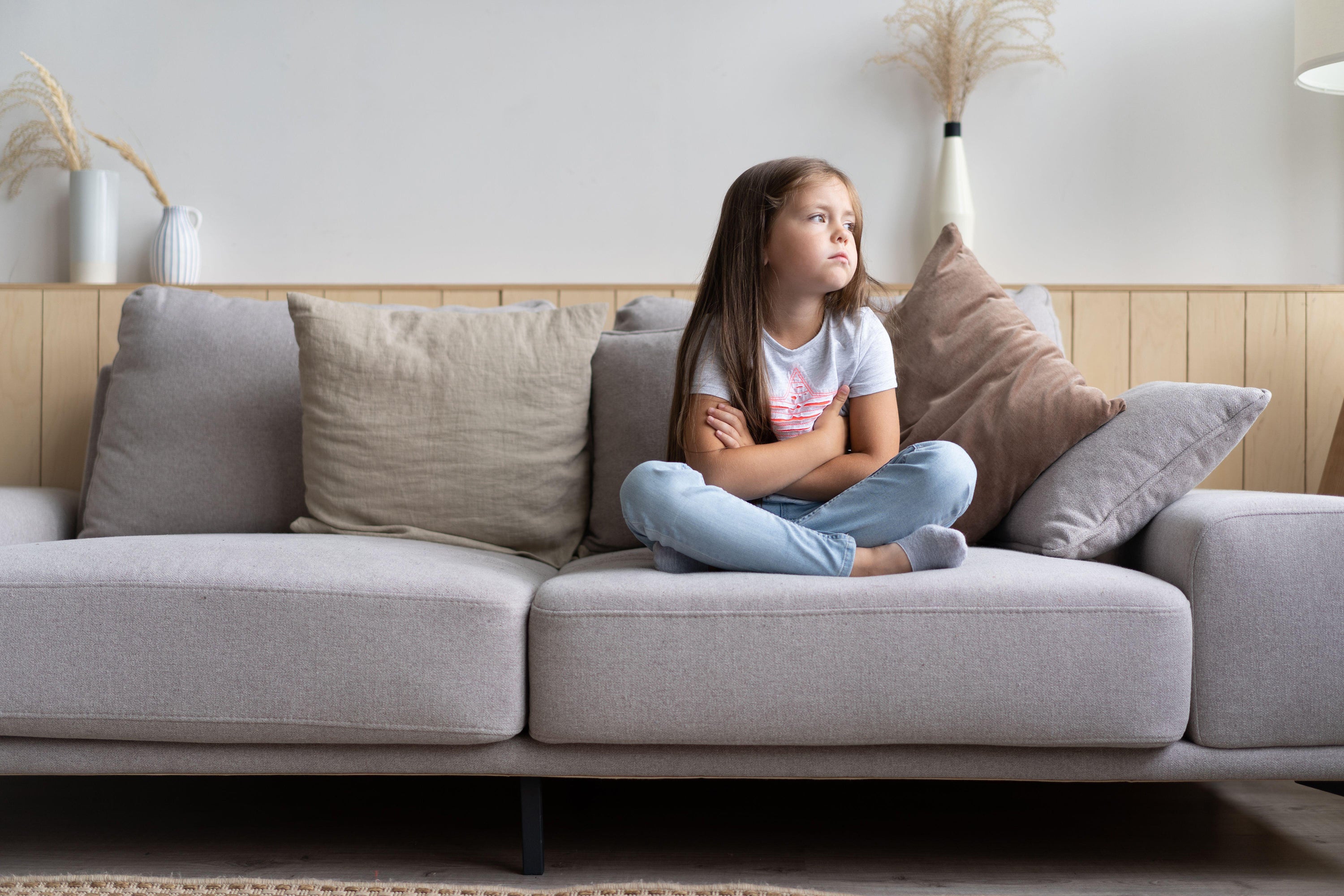 Lonely little girl (Alamy/PA)