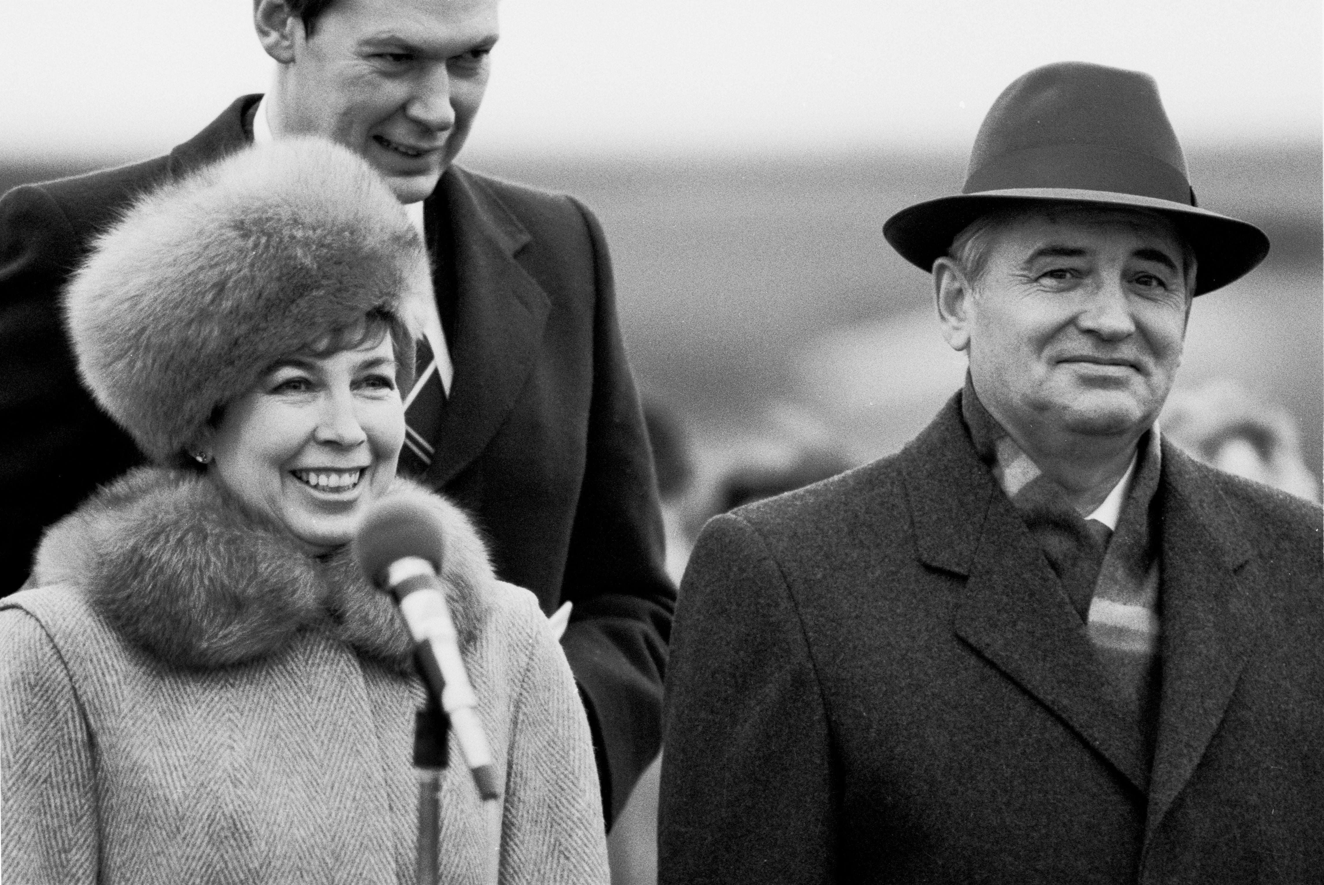 Mikhail Gorbachev with his wife Raisa in 1985