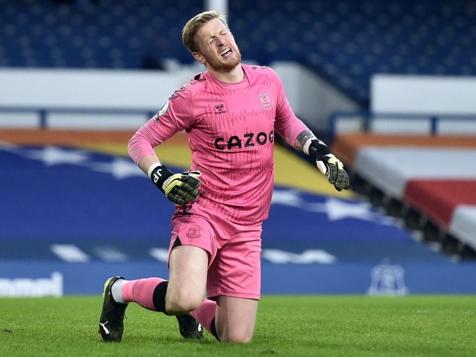 Jordan Pickford suffers a recurrence of a rib injury