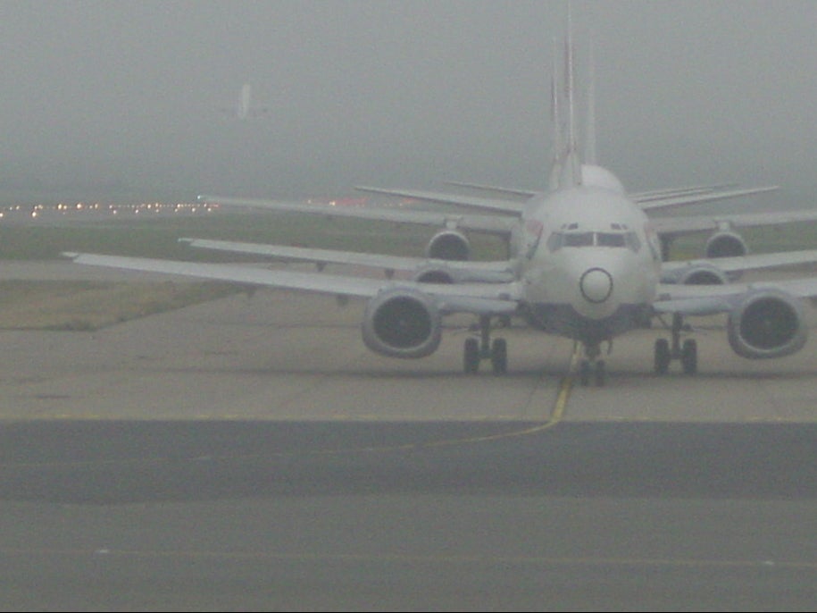 Clarity needed: aircraft lining up to take off from Gatwick Airport