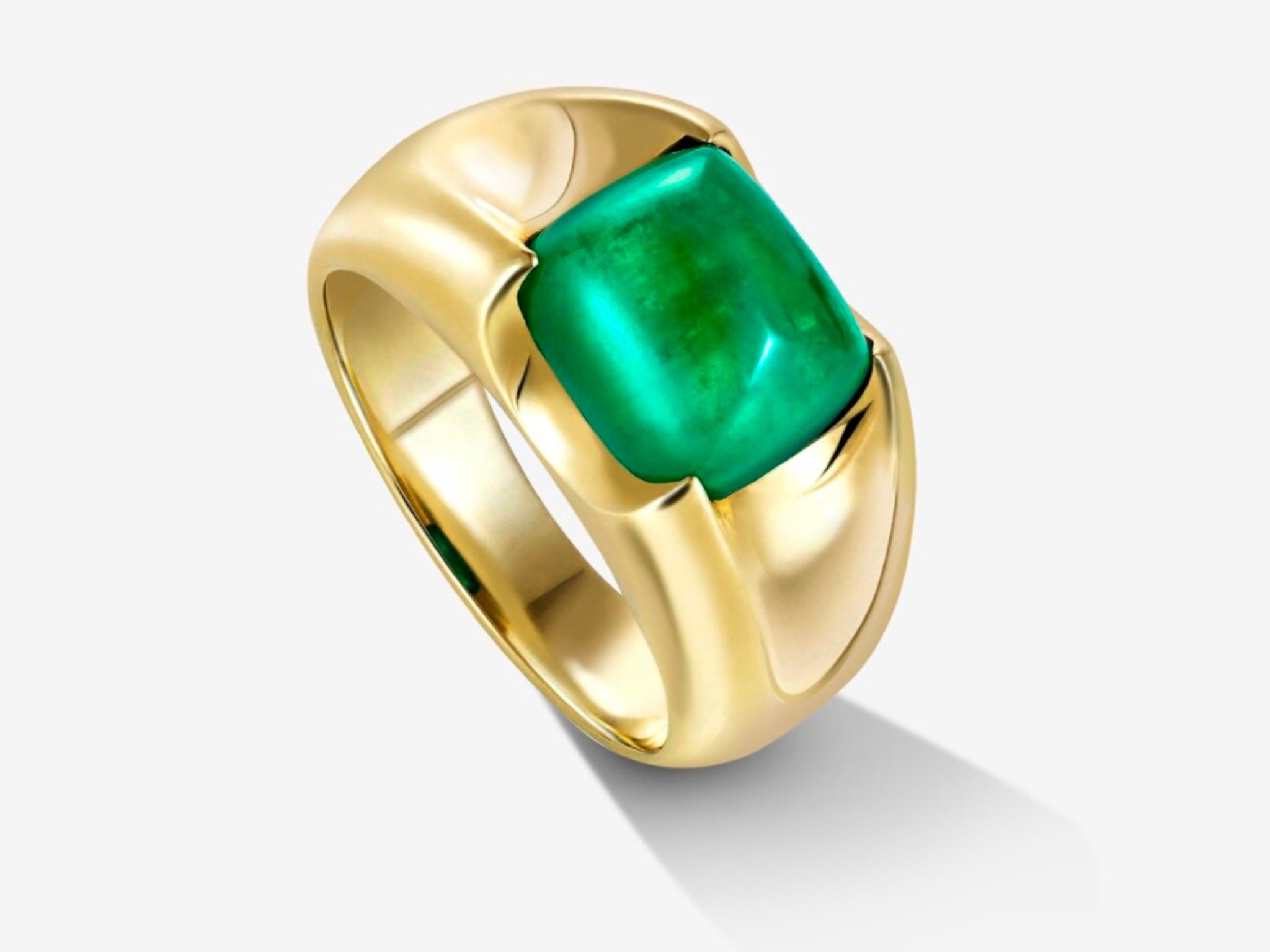 Liv Luttrell emerald spear tip ring indybest