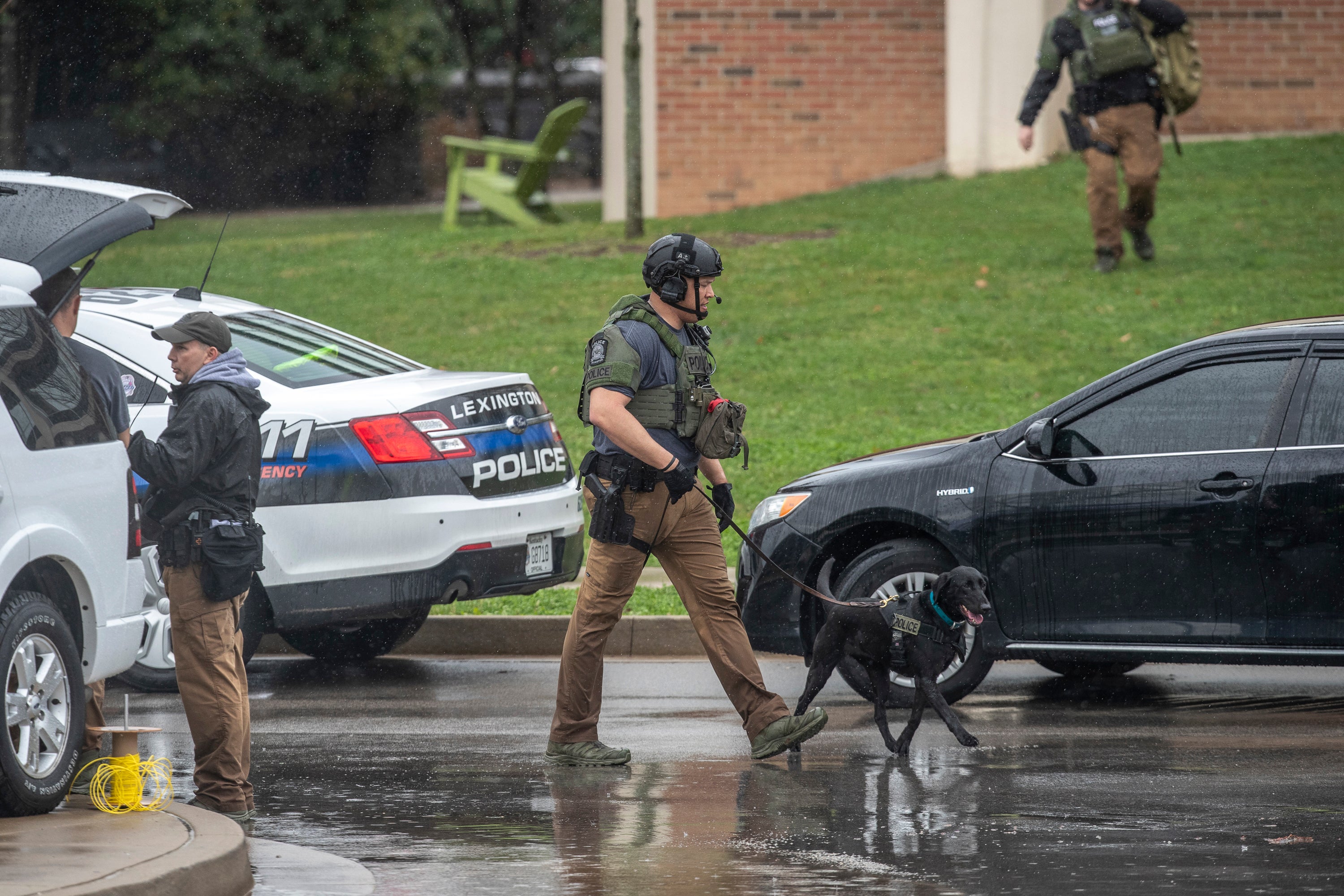 APTOPIX Kentucky Hospital Threat