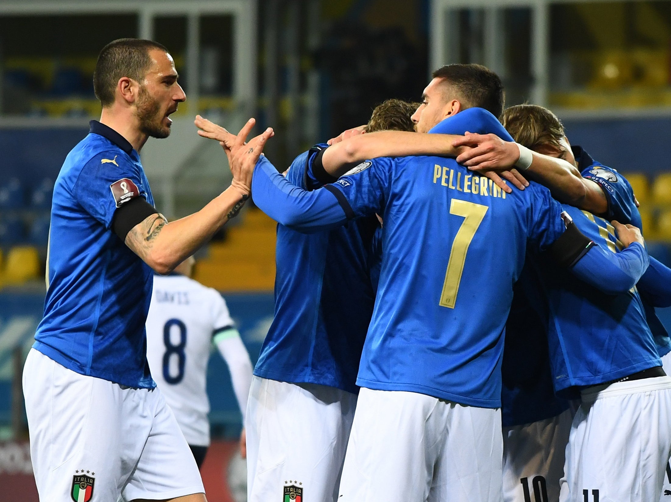 An in-form Italy sealed victory over Northern Ireland with two first-half goals