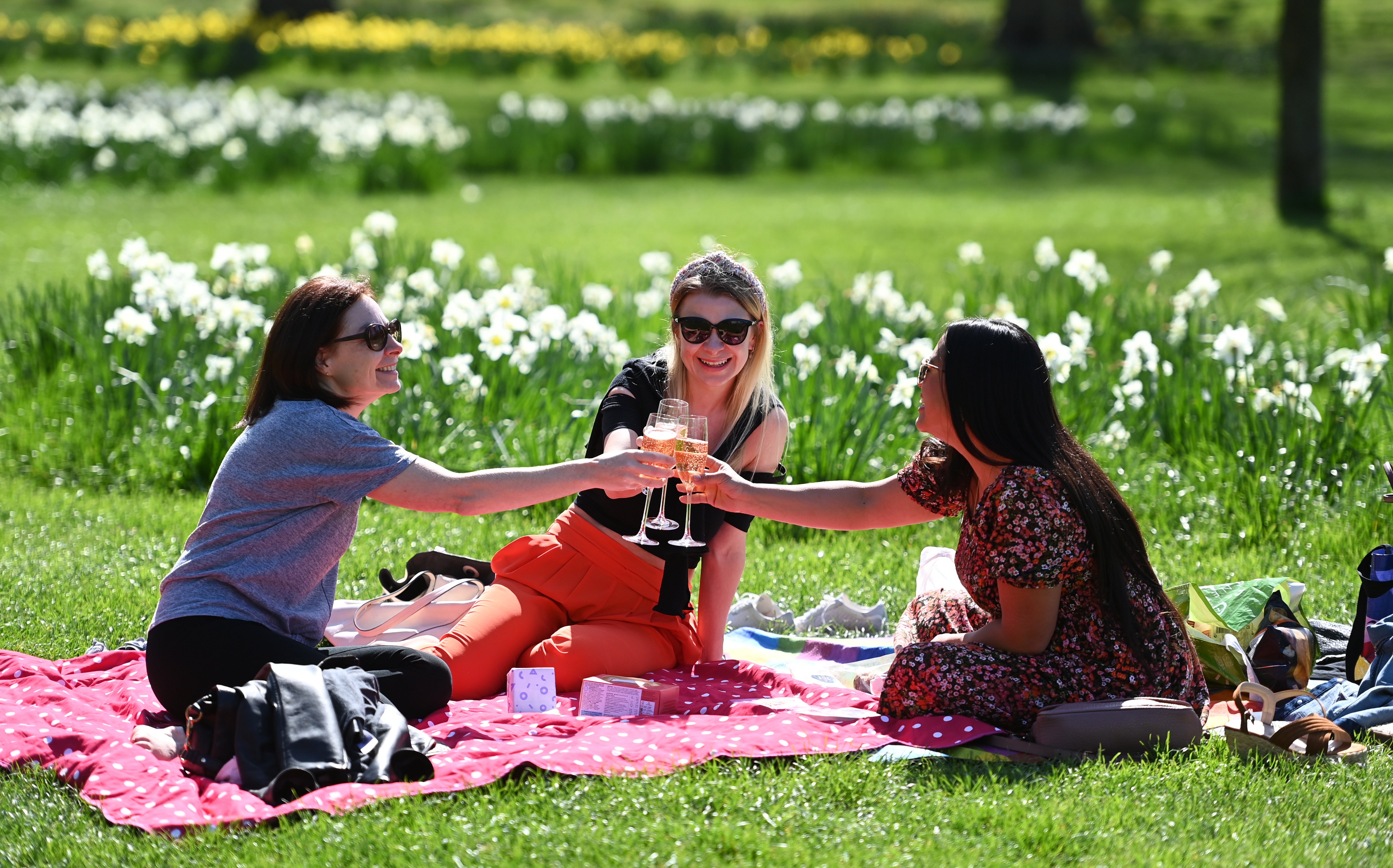 Much of the UK will see highs exceed 20C