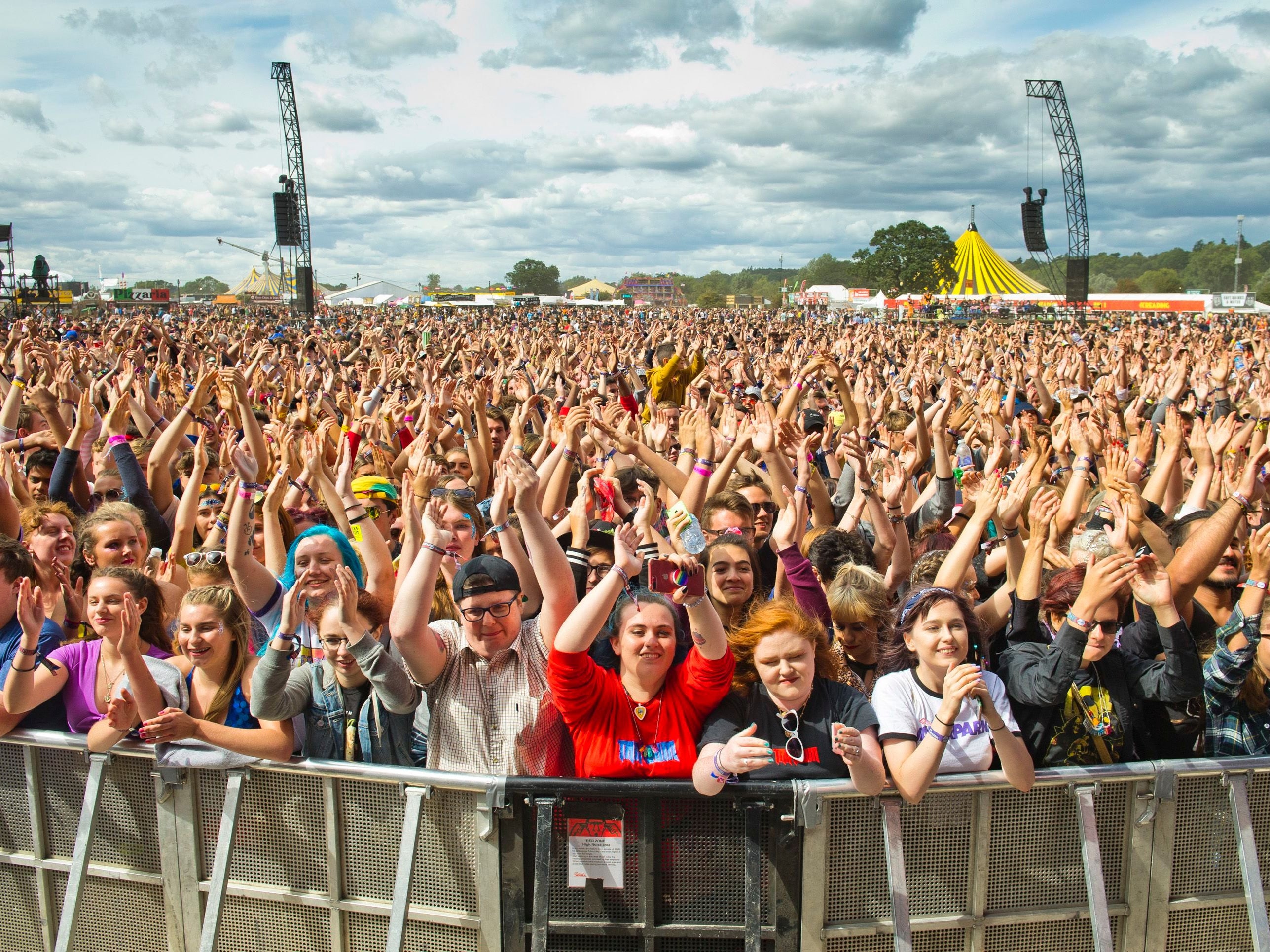 Crowds at Reading Festival in 2018