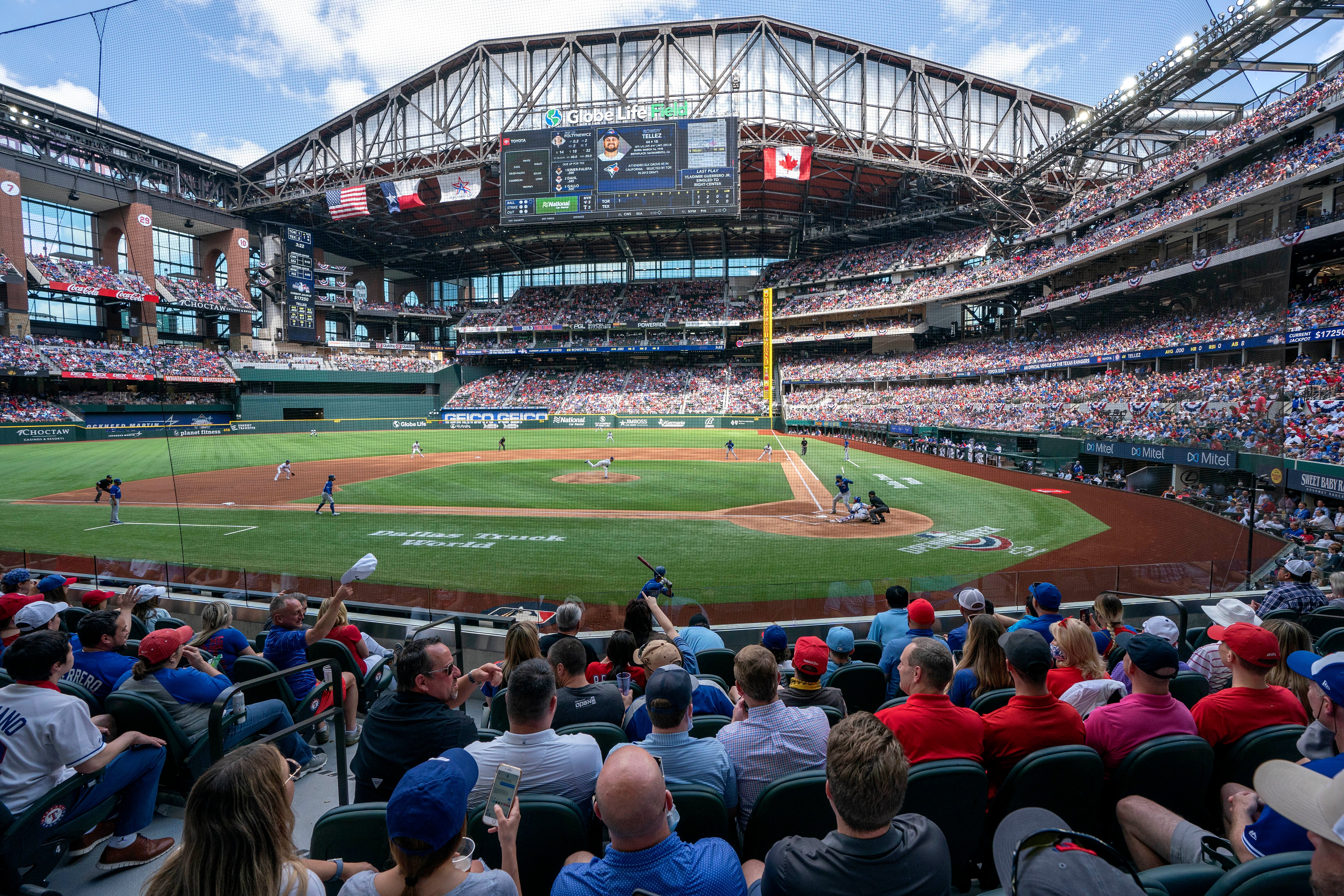 APTOPIX Blue Jays Rangers Baseball