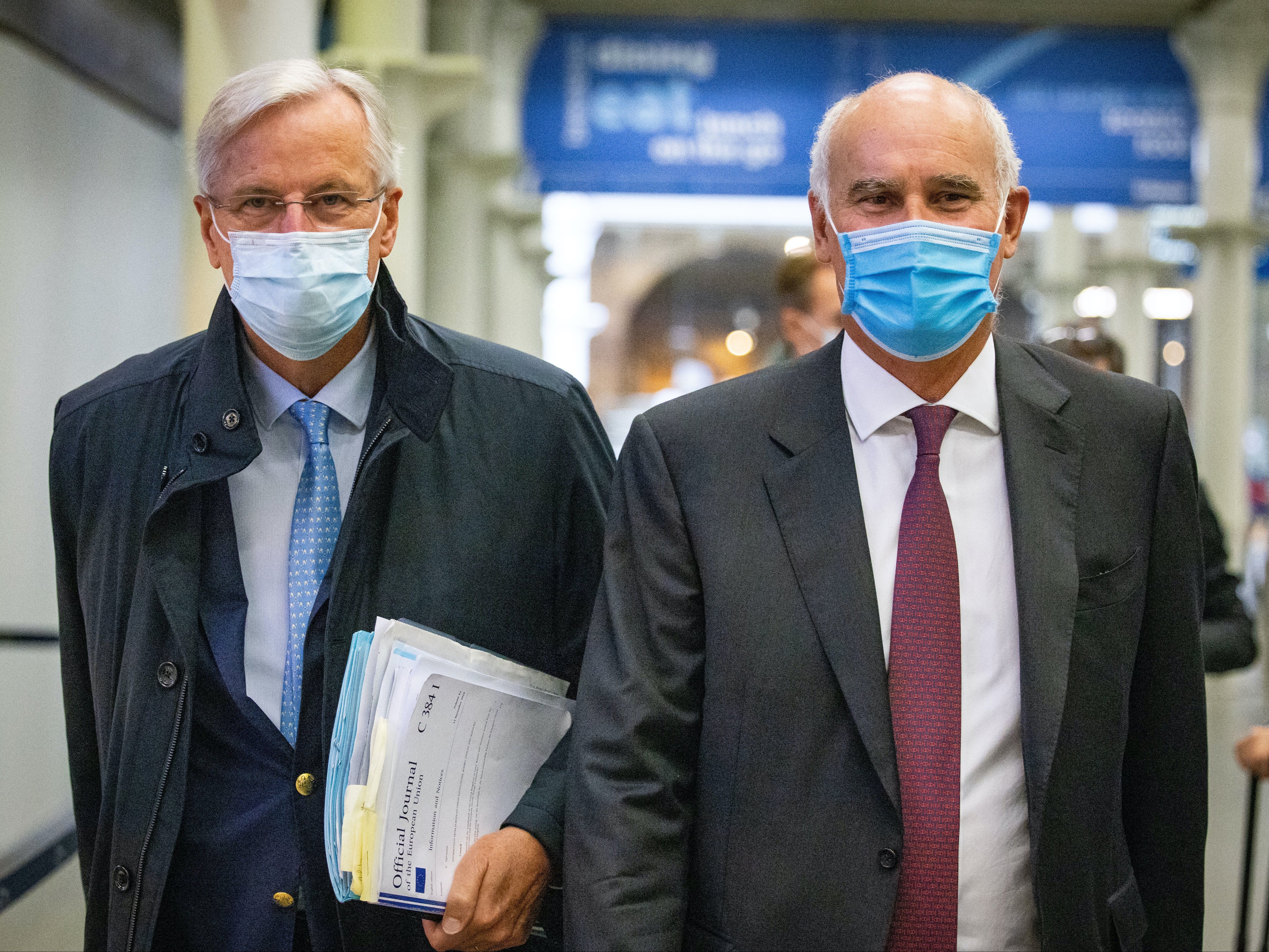 Michel Barnier and EU ambassador João Vale de Almeida