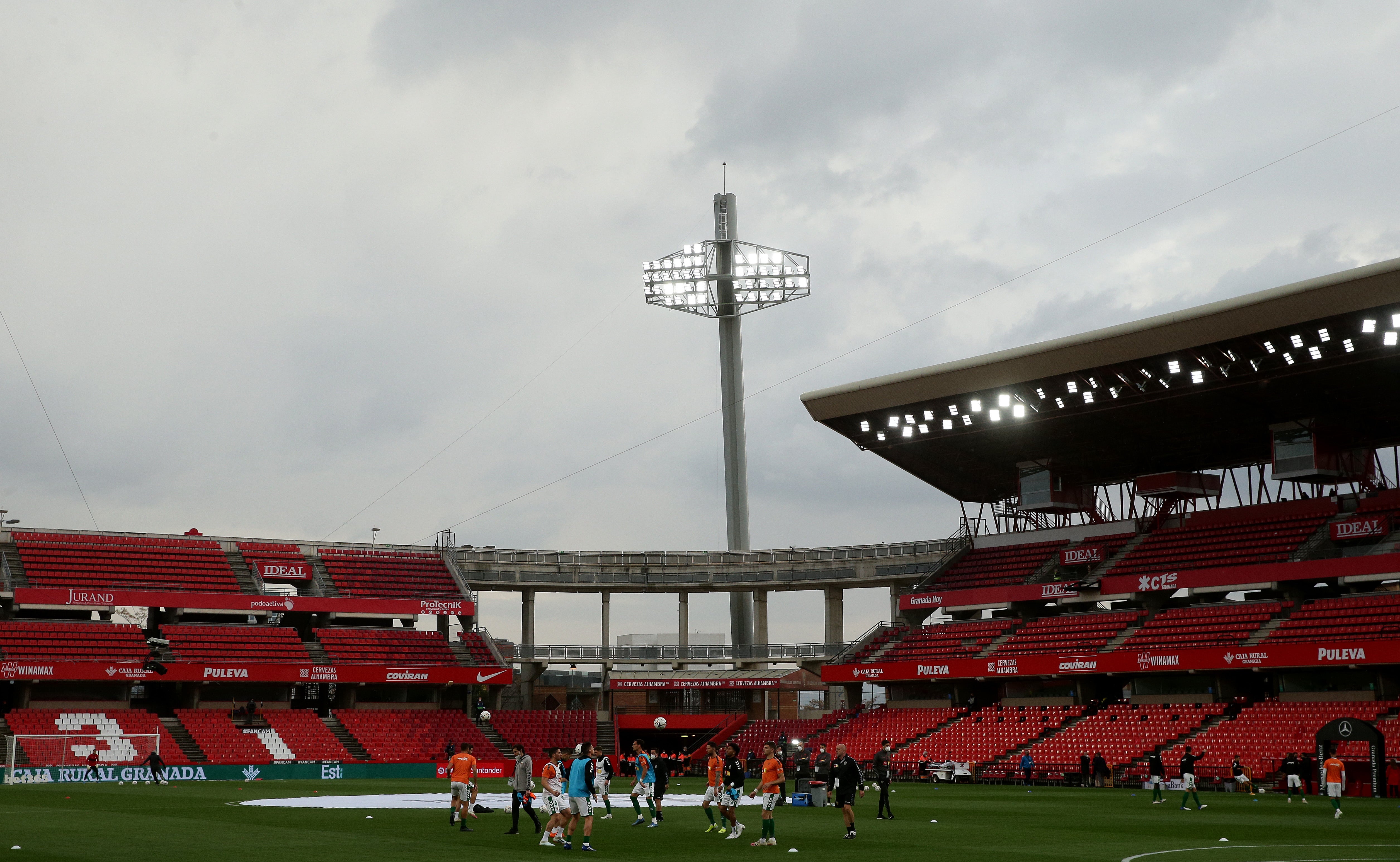 Granada host United at the Estadio Nuevo Los Carmenes in the quarter-finals