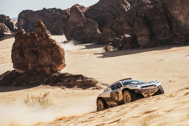 Andretti United’s Catie Munnings races across the AlUla desert