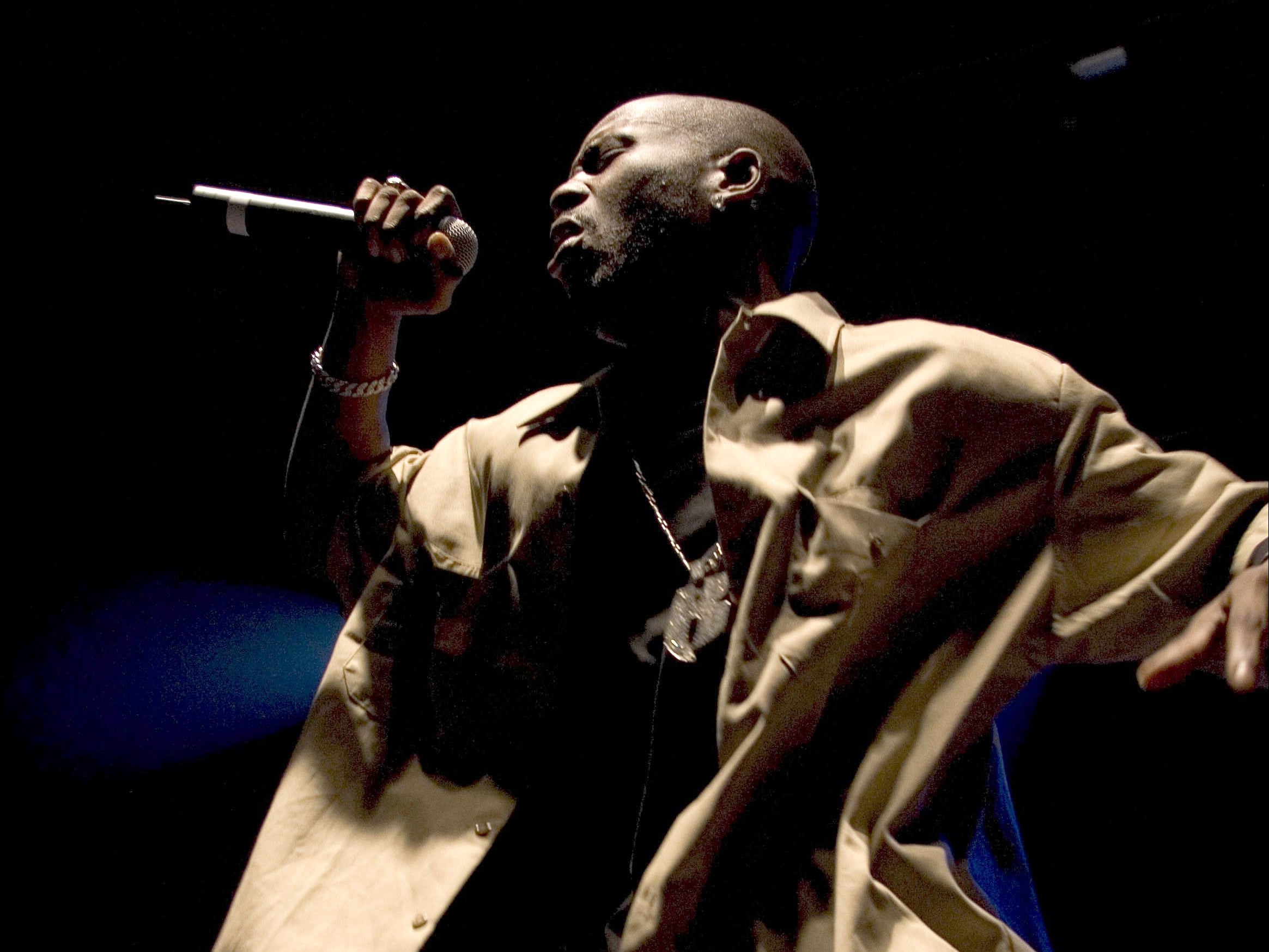 DMX performing in Ireland in 2004