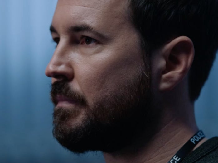 Does DI Steve Arnott (Martin Compston) know more than he’s letting on in ‘Line of Duty’?